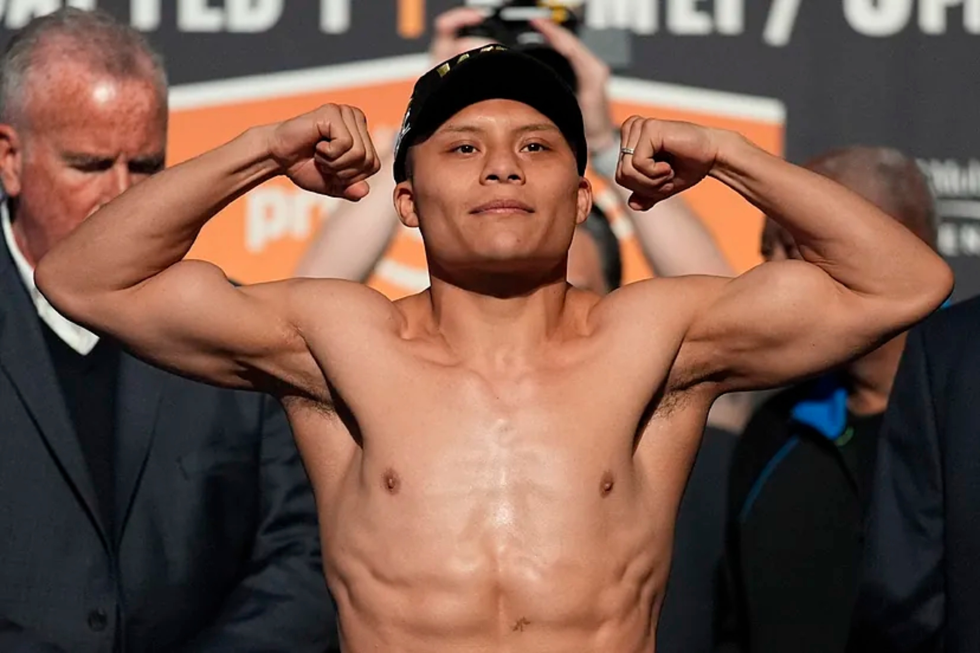 Pitbull Cruz