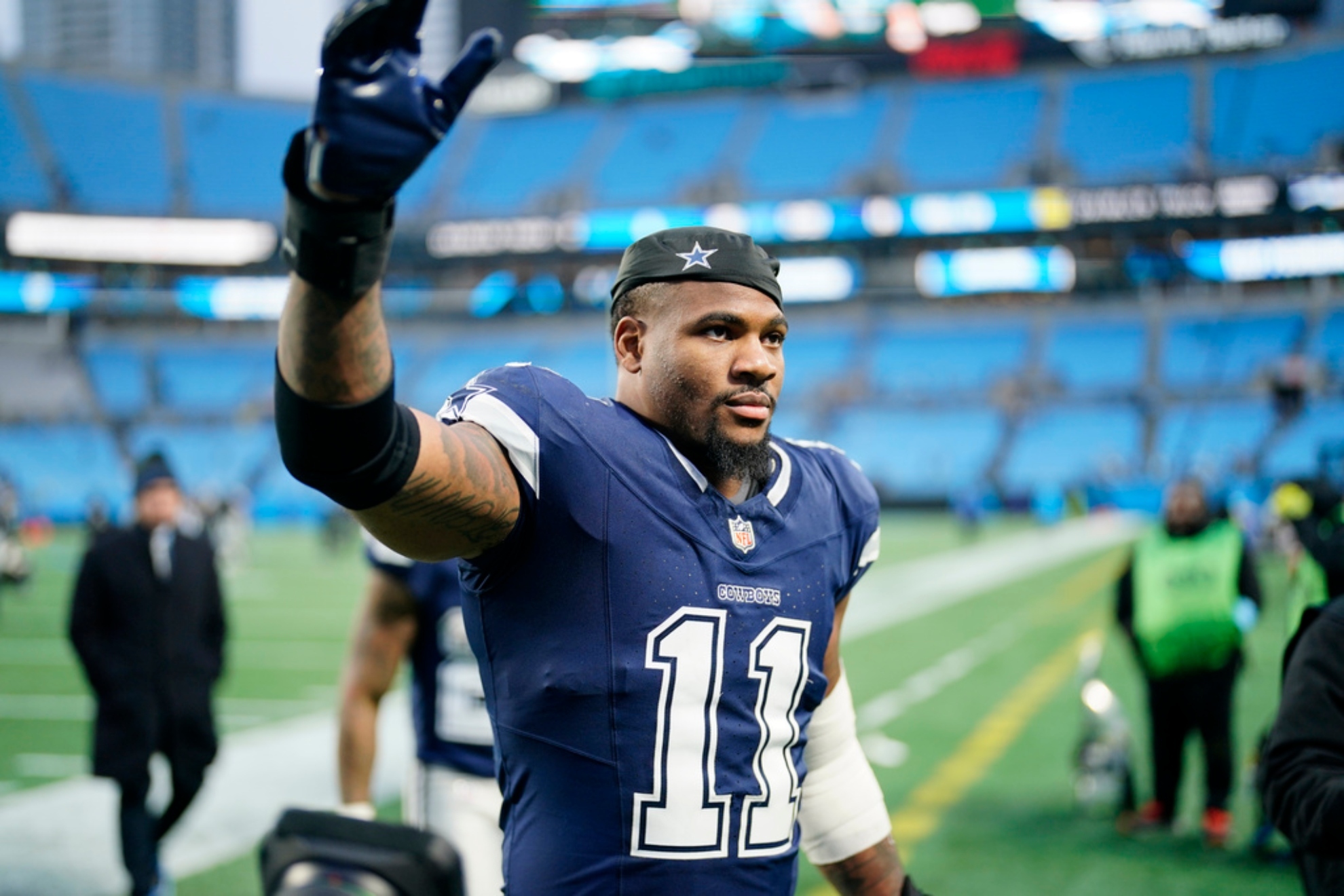 Micah Parsons reacts when suggested to leave Dallas in a Cowboys trade