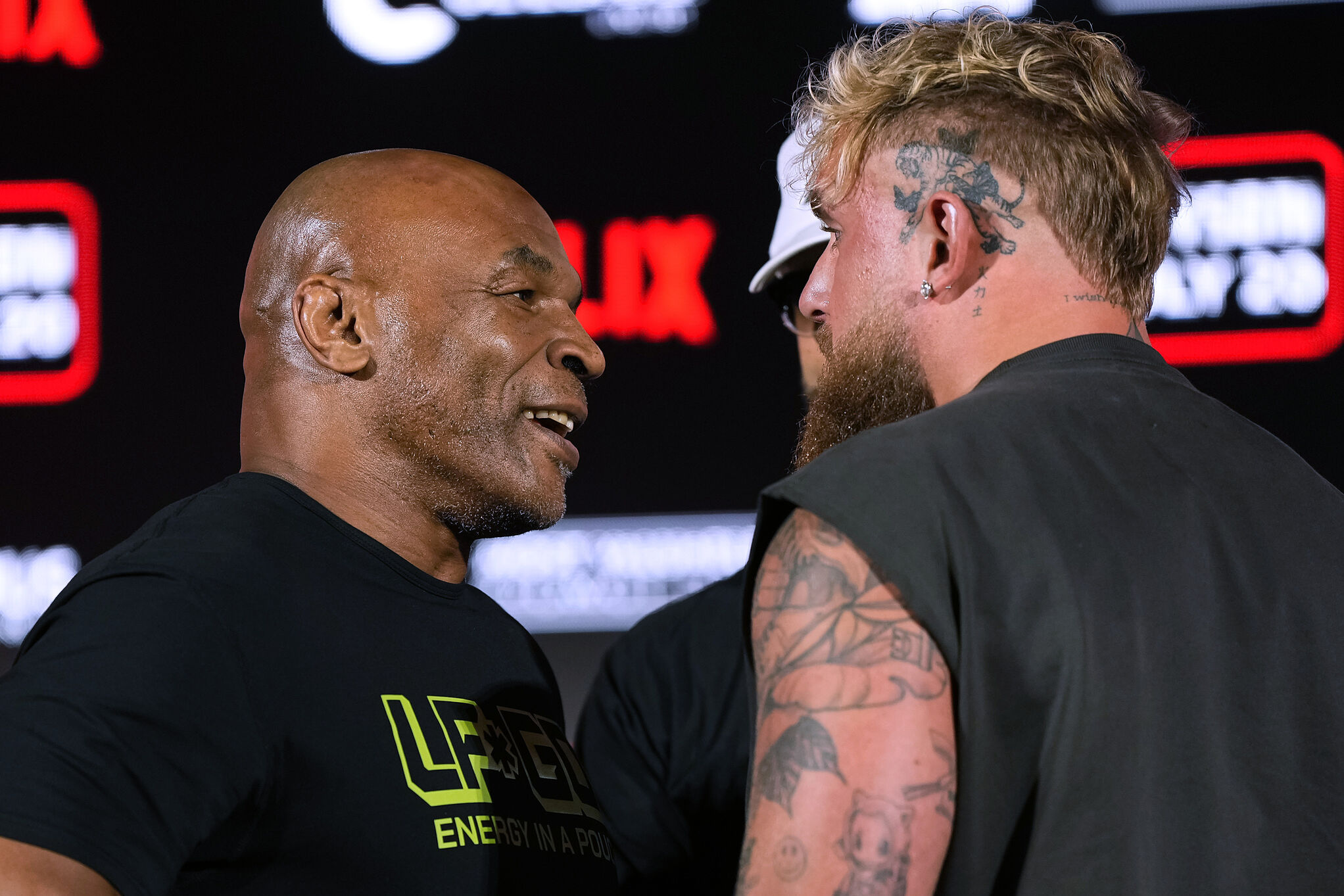 Mike Tyson anf Jake Paul