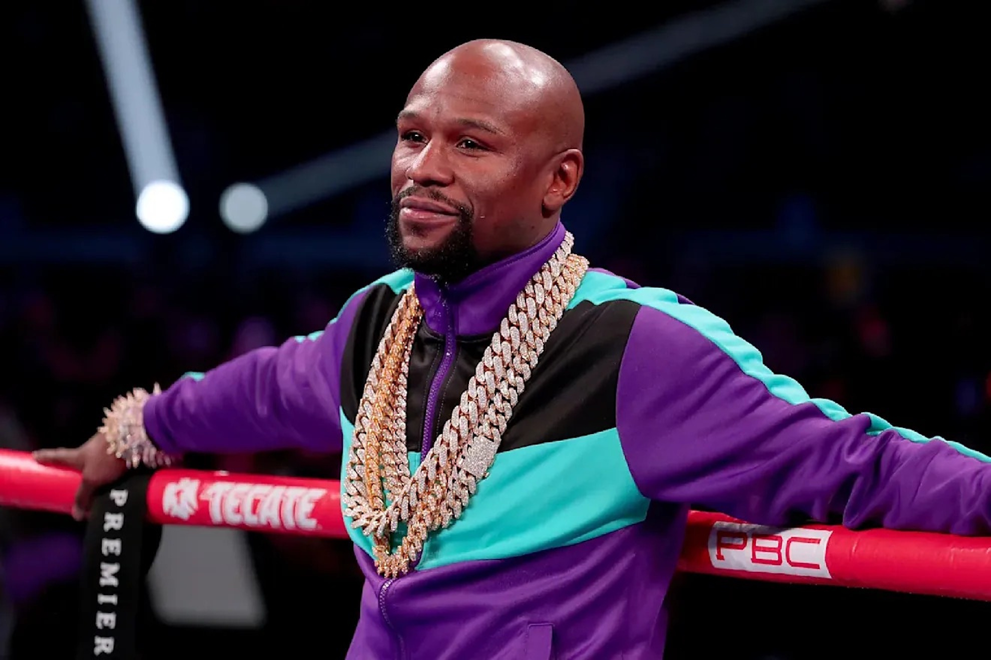 Floyd Mayweather is accused of fraud.