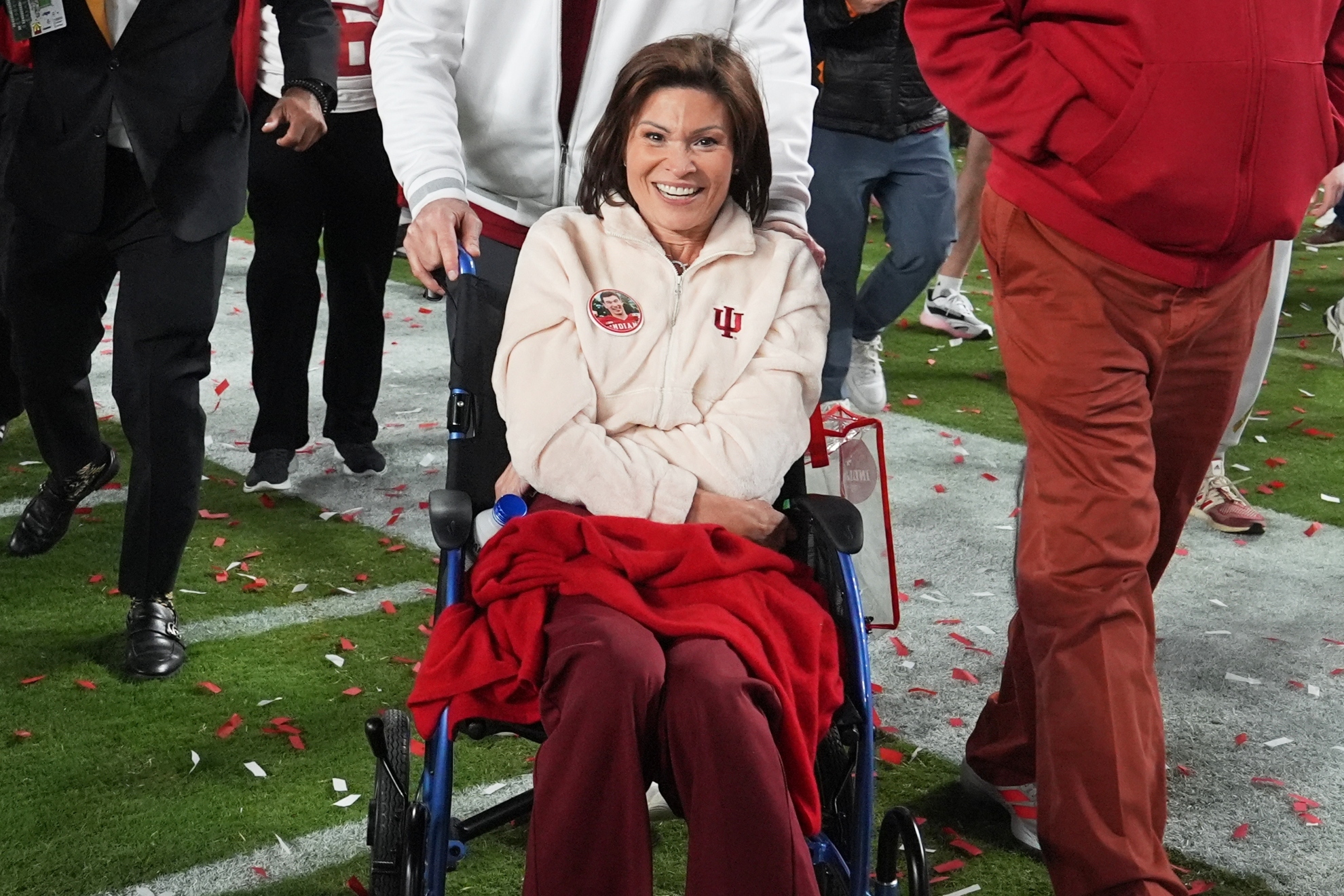 Fernando Mendoza's national title run ended with a scene that resonated far beyond football