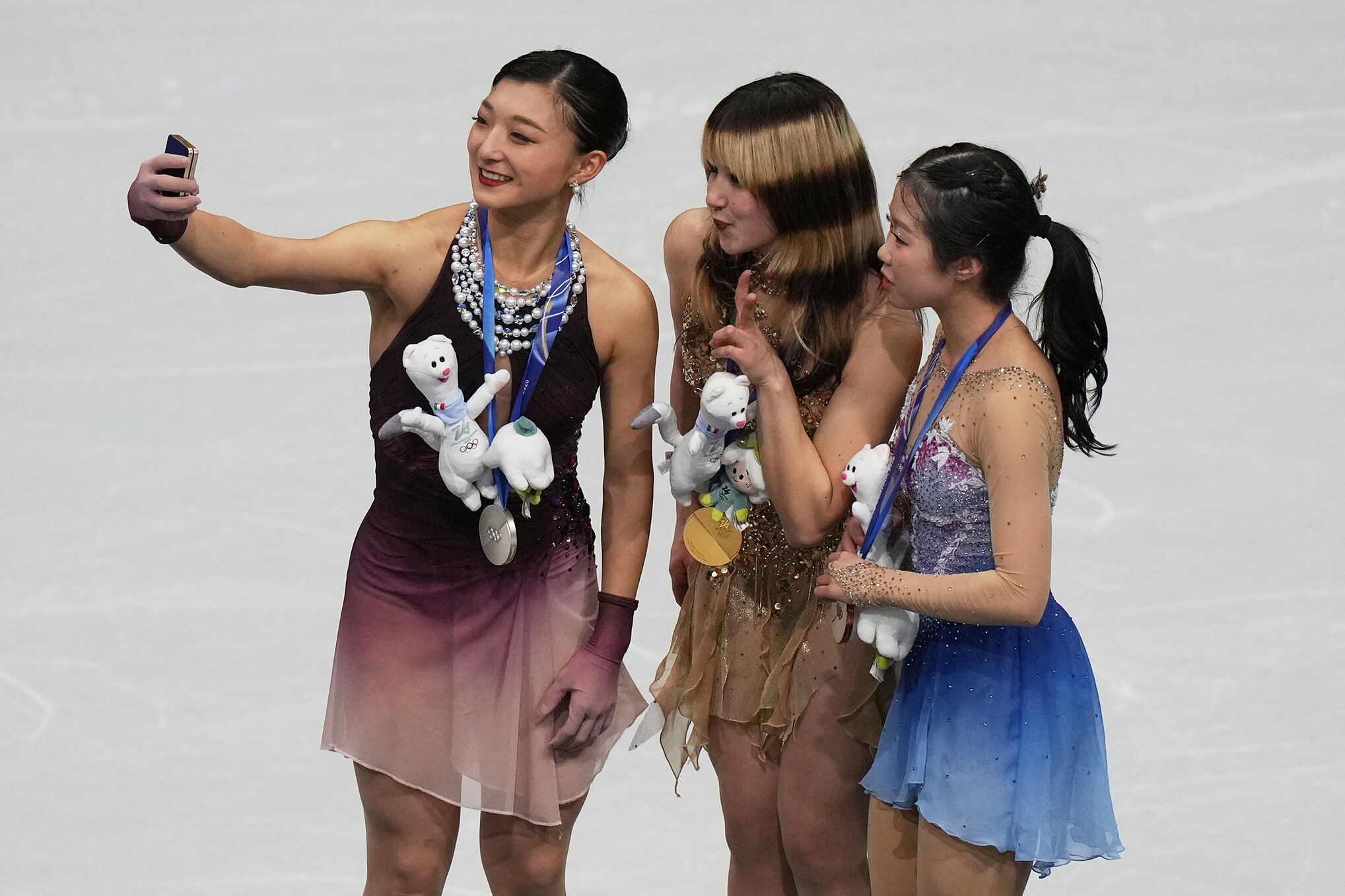 Alysa Liu wins Olympic gold and shares heartwarming podium moment