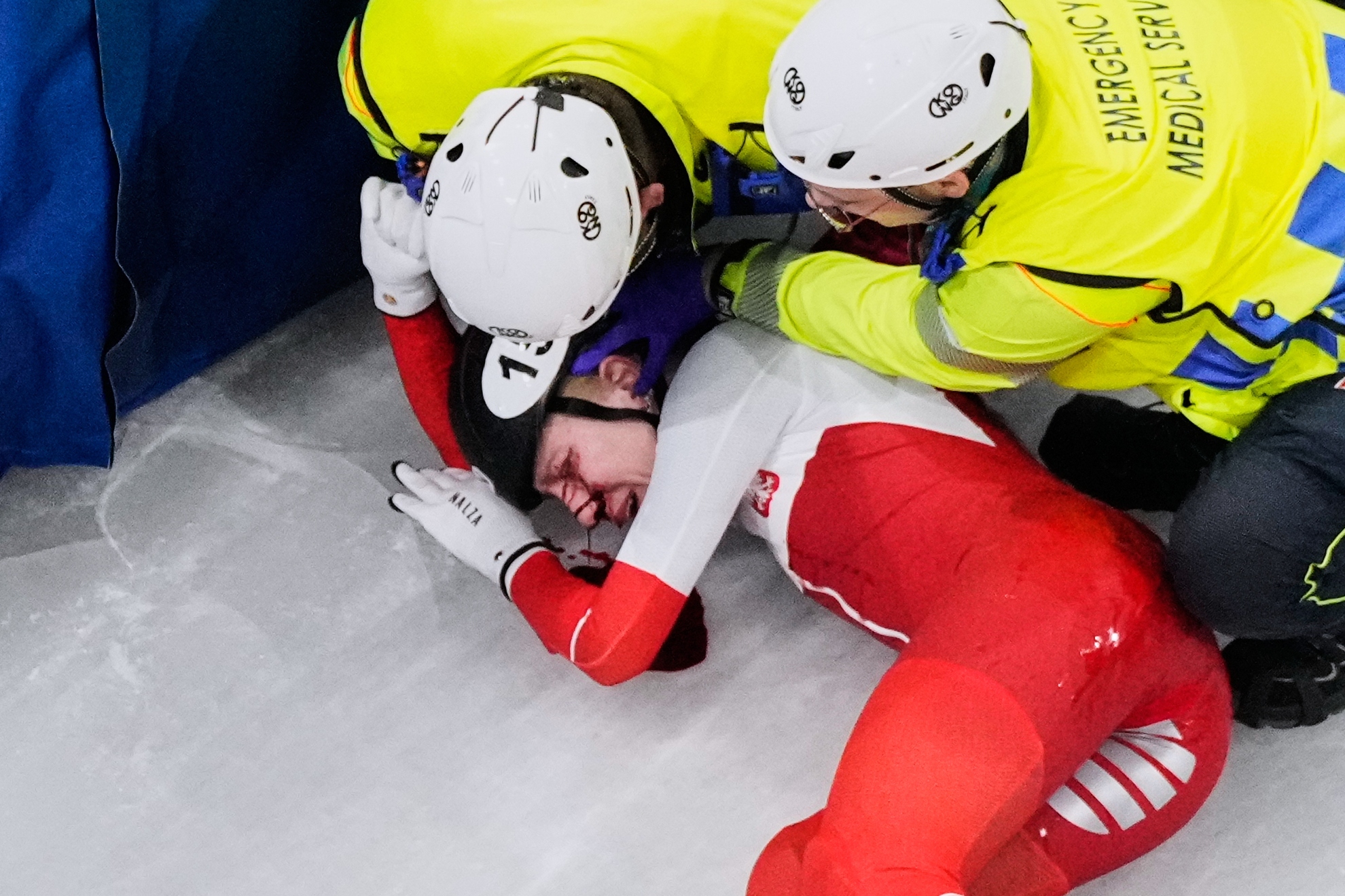 Kamila Sellier injured in shocking Winter Olympics speed skating accident