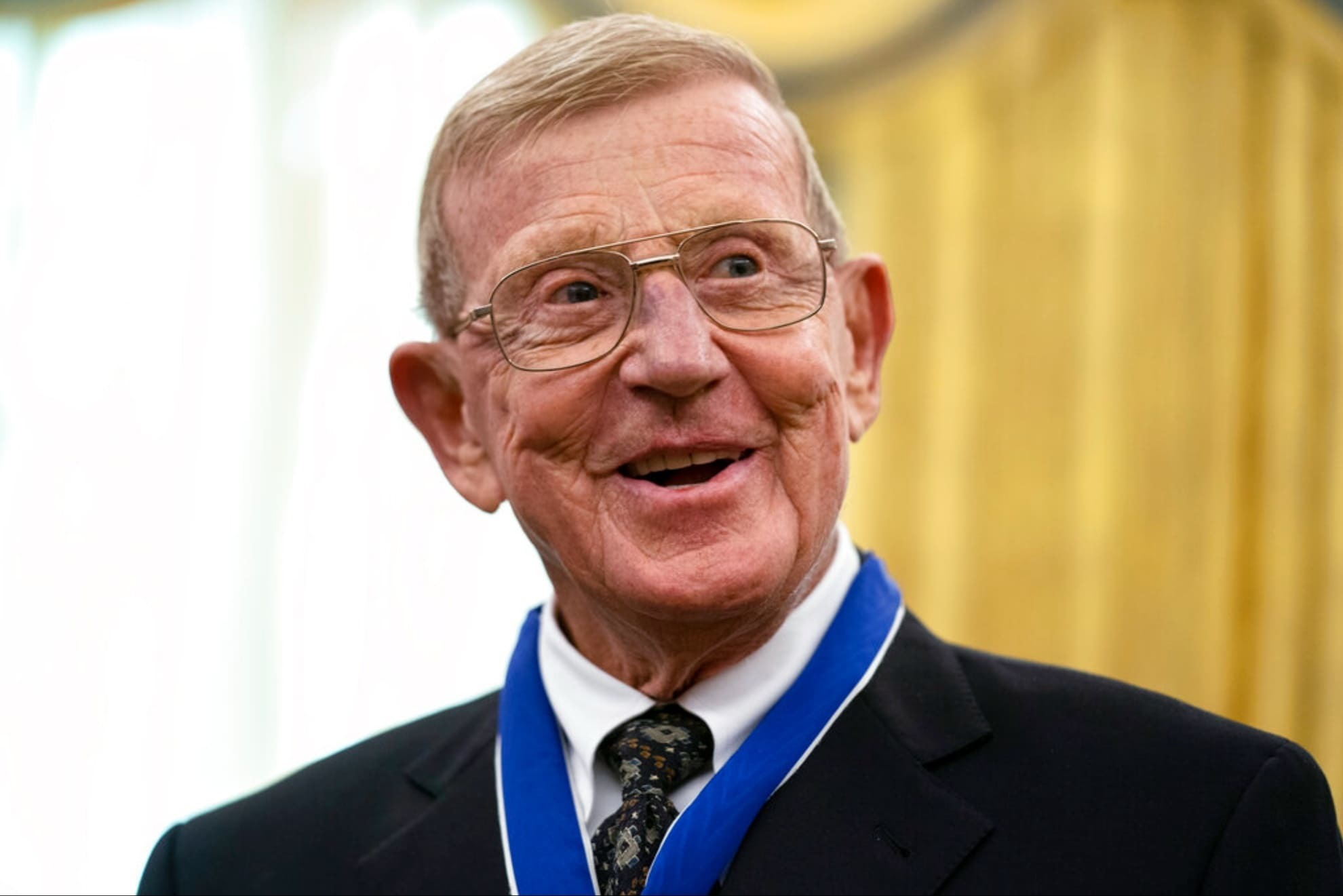 Lou Holtz