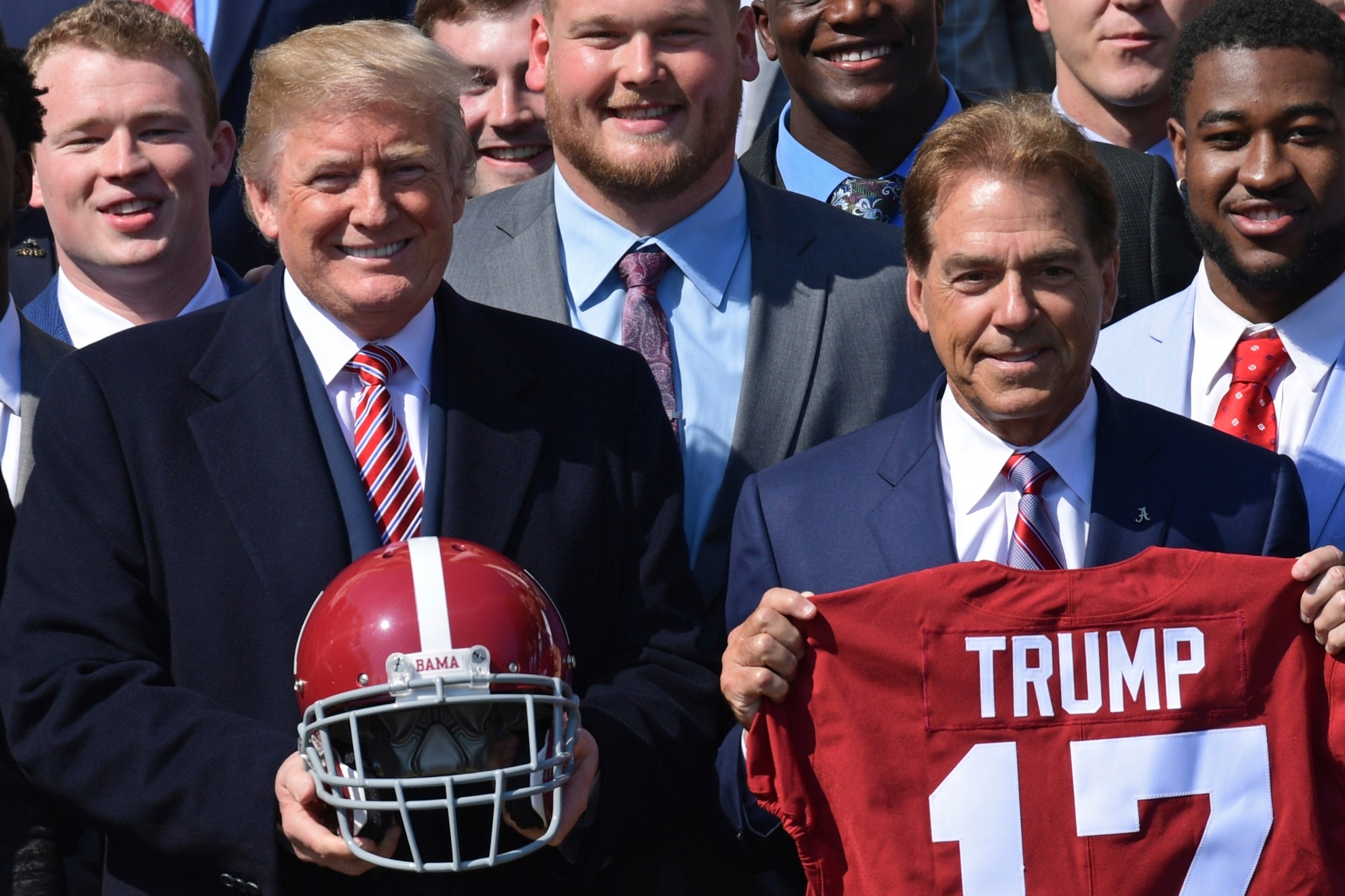 Trump presses Nick Saban on his retirement and the answer stirs debate across college football