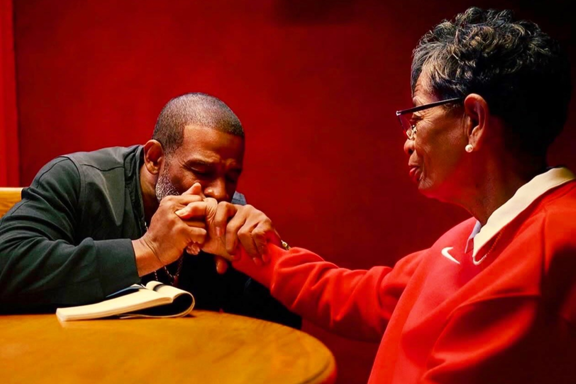 Deion Sanders pens a heartfelt yet lighthearted birthday letter to his mother.