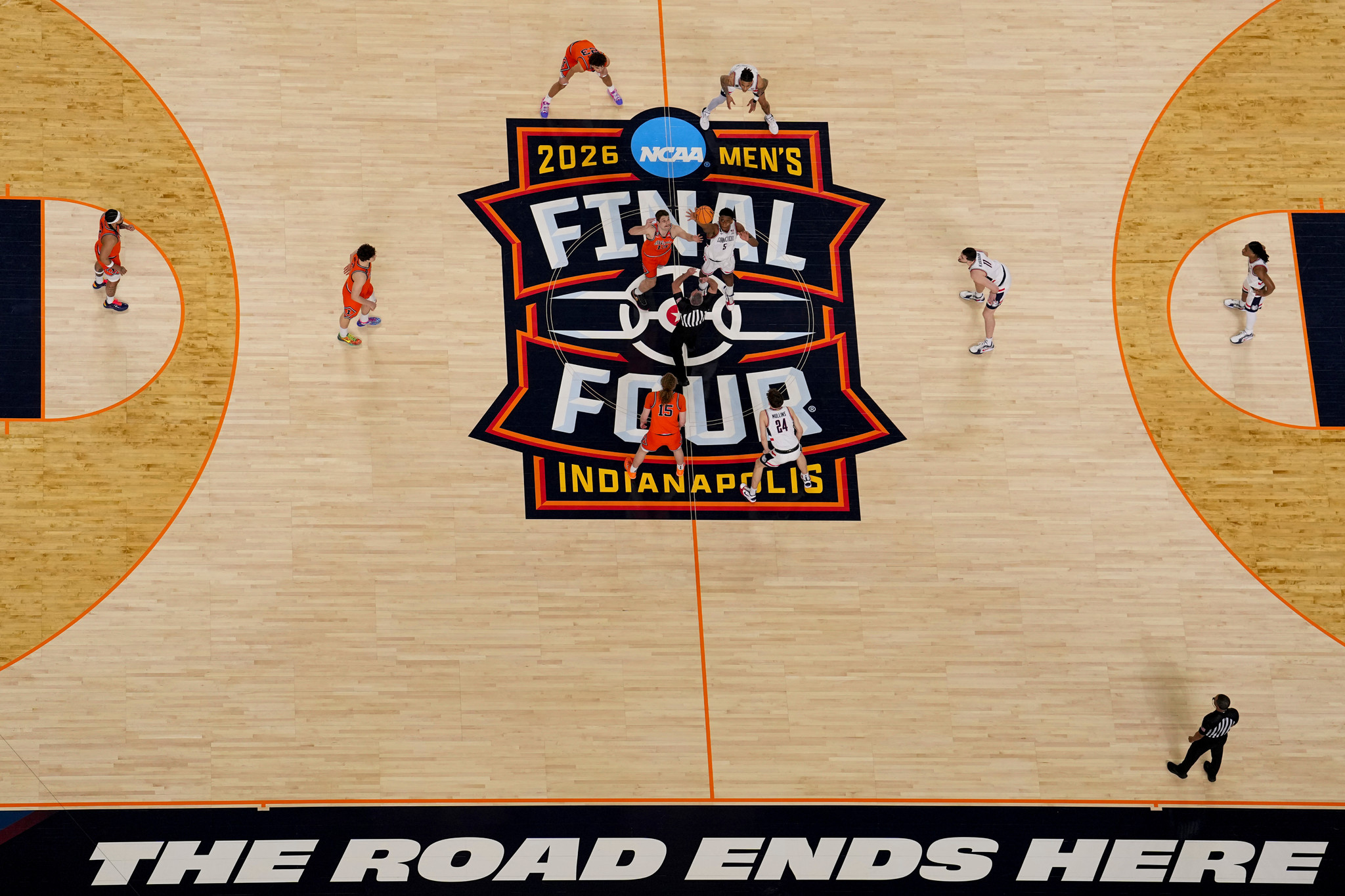 UConn and Illinois begin the first half of an NCAA college basketball tournament semifinal game at the Final Four