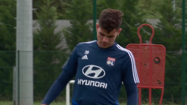 Newcastle sign Bruno Guimaraes from Lyon
