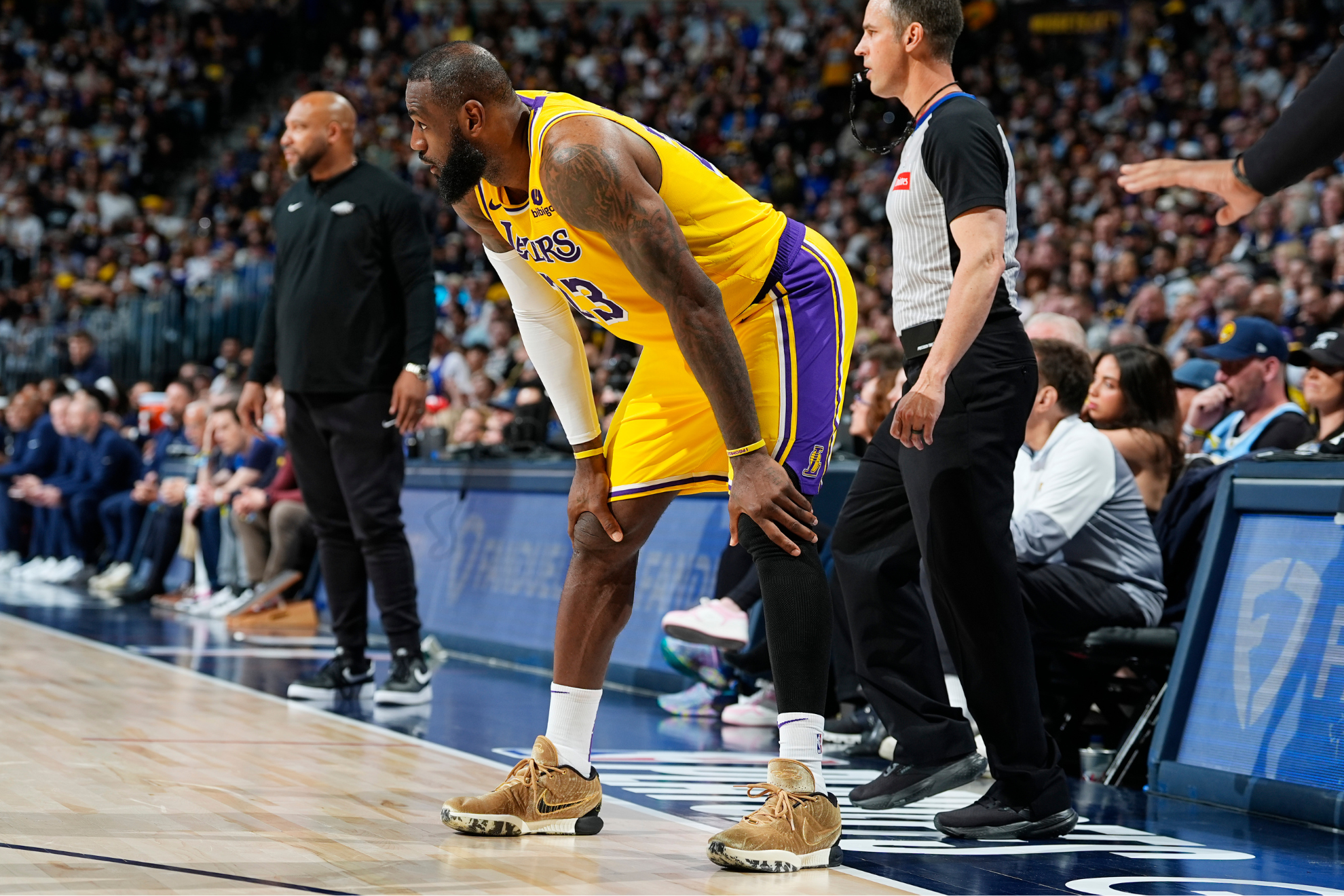 LeBron James during a Los Angeles Lakrs regular season game.