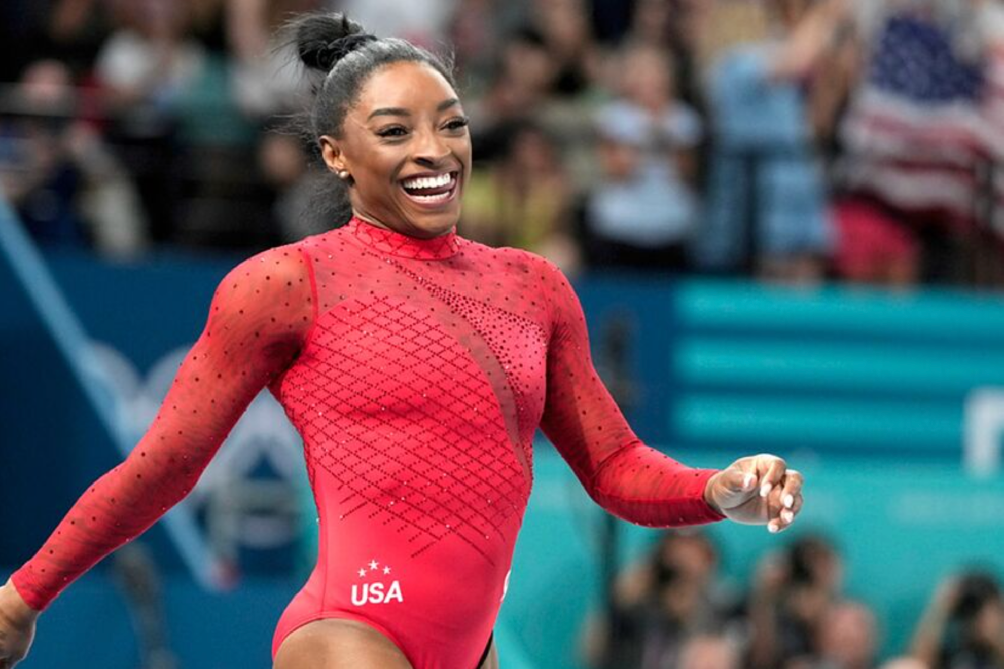 Simone Biles showed her grace on the ice and was jokingly offered a chance to be coached by her Team USA colleague