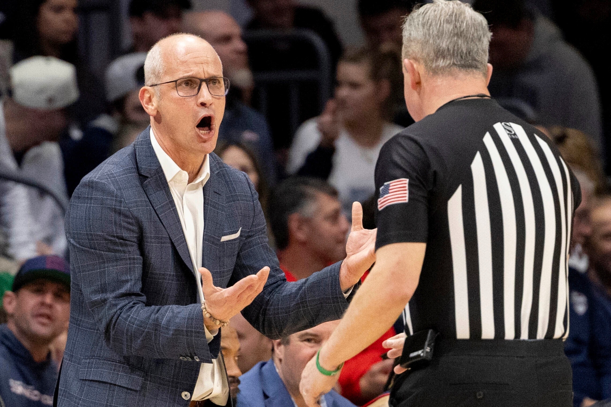 Dan Hurley Explodes on Referee: 'Don't Turn Your Back on Me!'