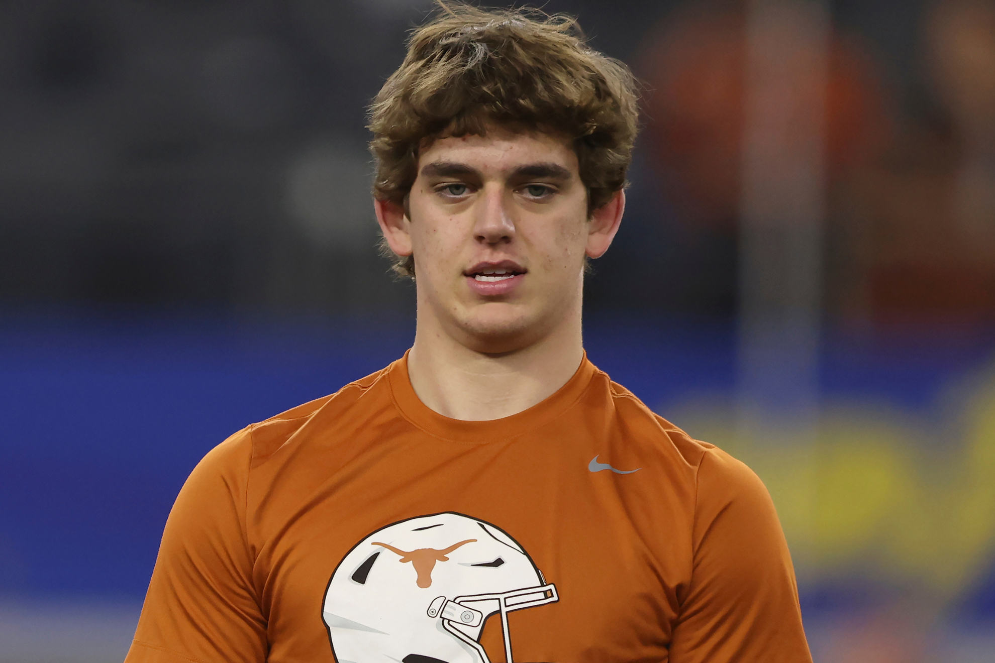 Arch Manning warms up before a Texas Longhorns game during the 2024 college football season.