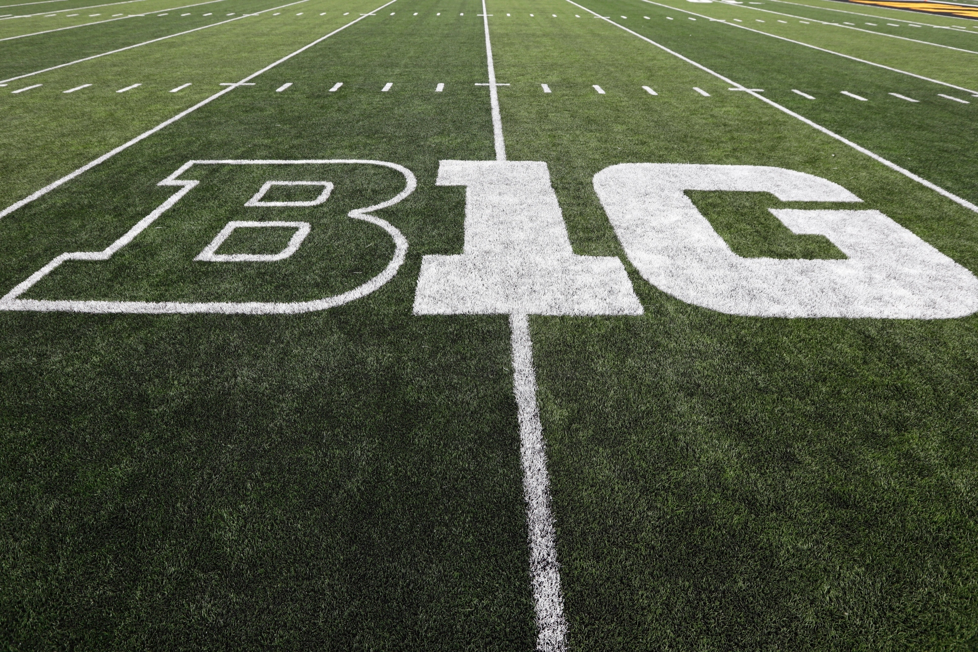 Big Ten Quarterback Power Rankings: Can Anyone Catch Drew Allar in 2025?
