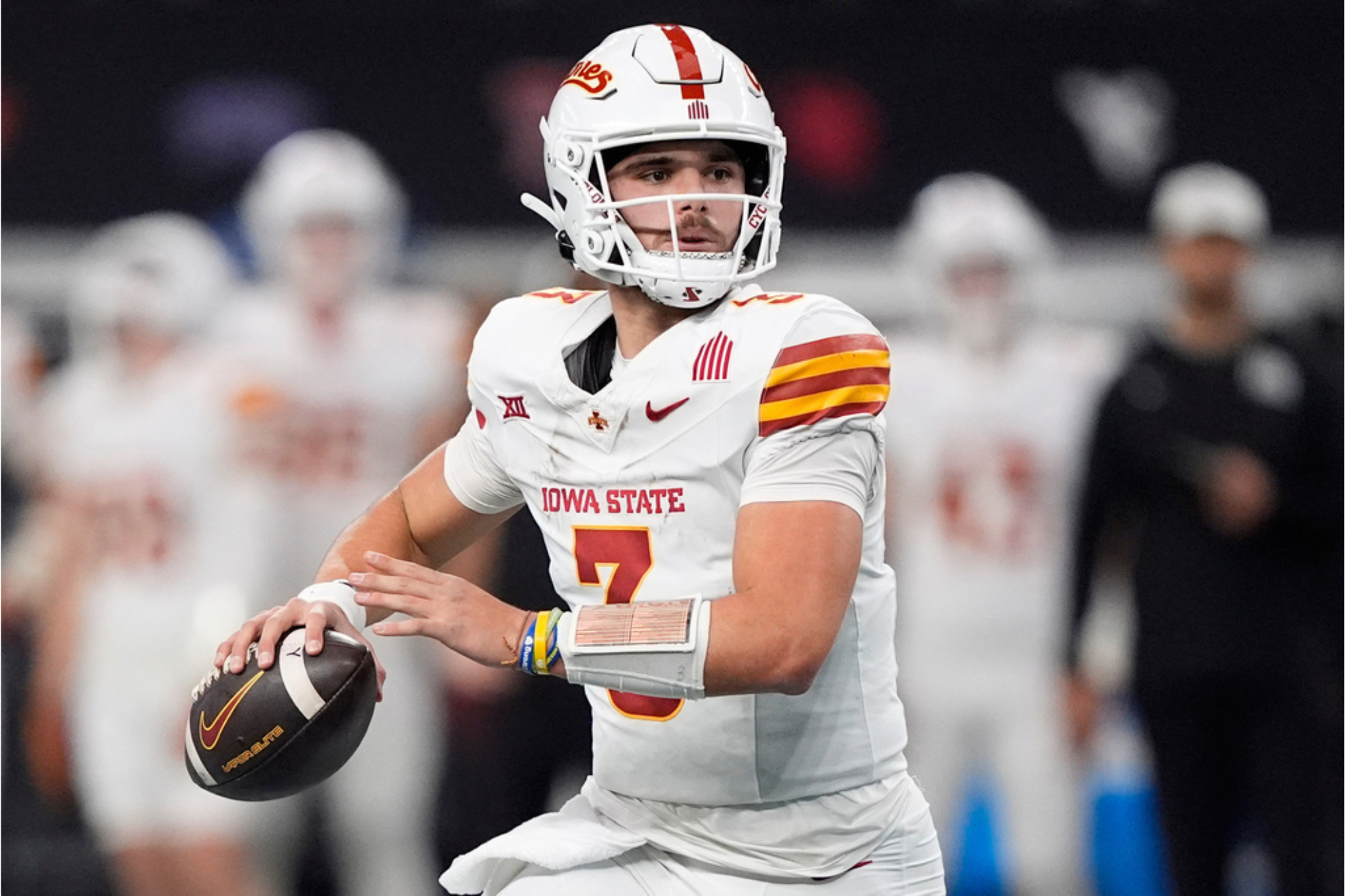 Rocco Becht ready to shock college football as Iowa State's underrated quarterback