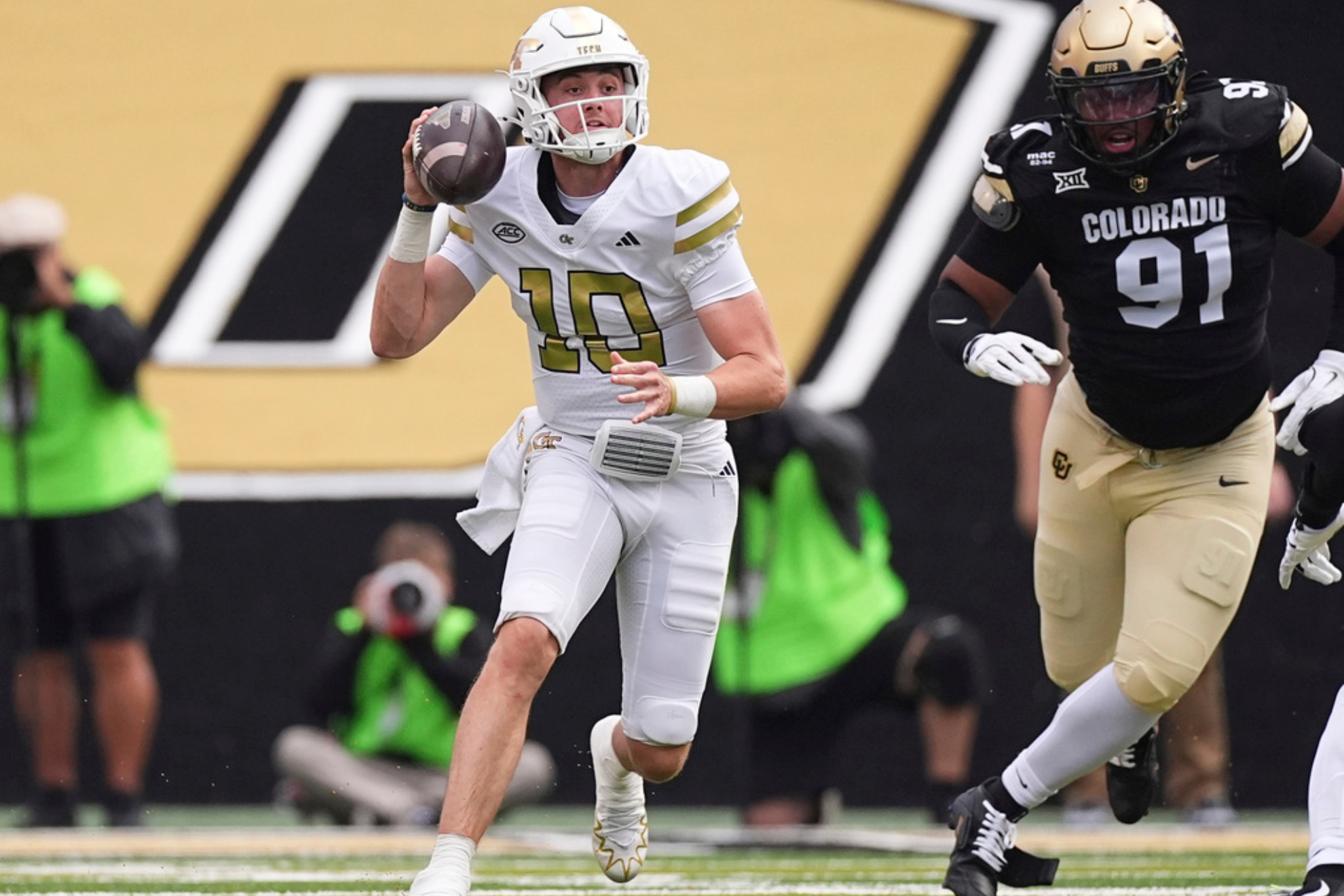 Georgia Tech surprised Colorado Buffalo in the opening game at Folsom Field