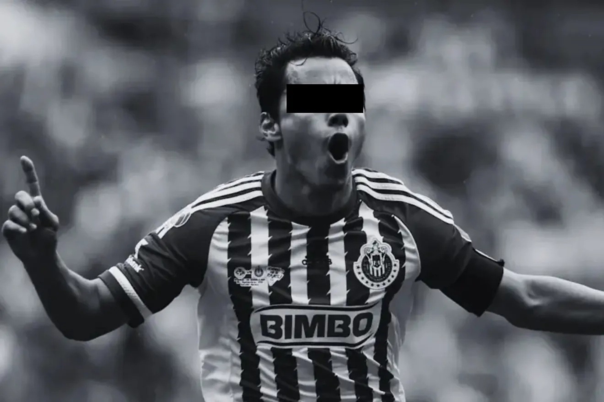 Omar Bravo in one of his matches in Guadalajara.