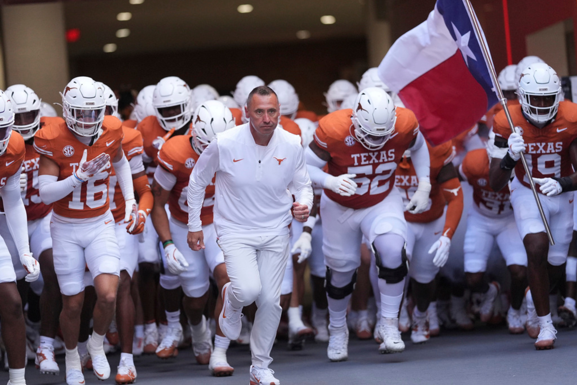 Steve Sarkisian responds to critics as Texas Longhorns regain momentum against the Oklahoma Sooners