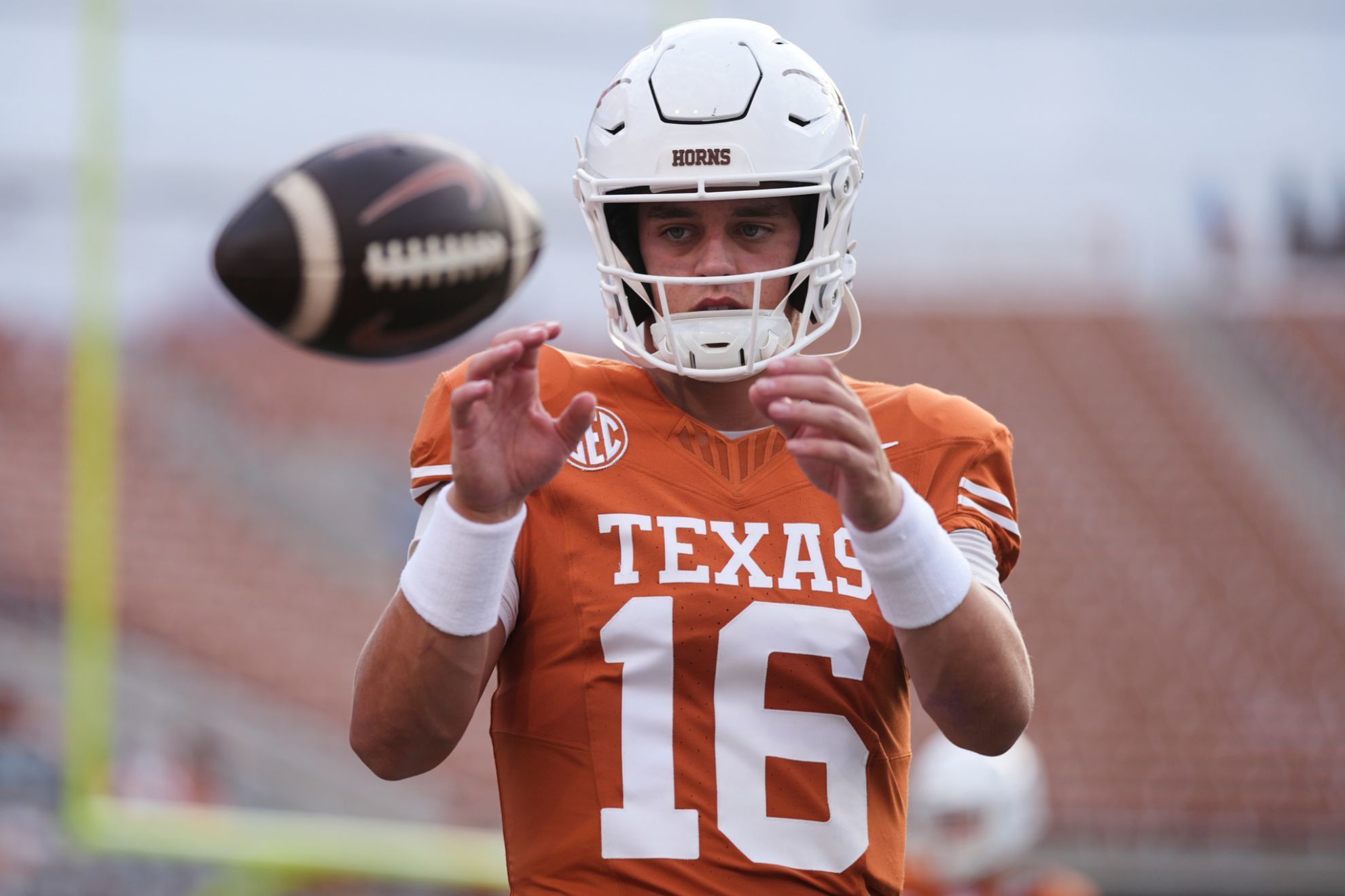 Arch Manning of the Texas Longhorns