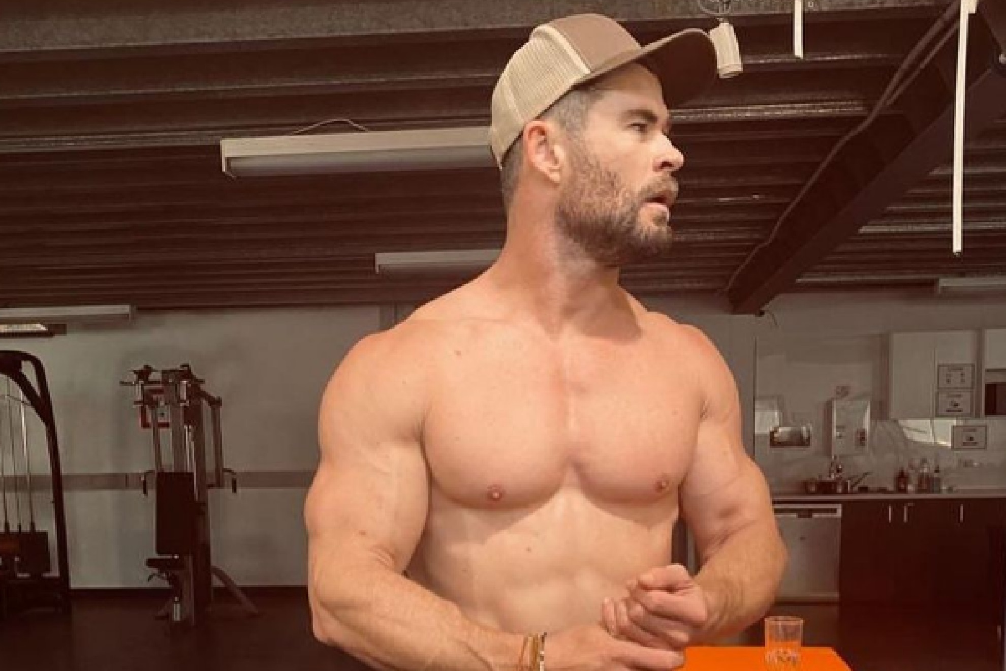 Movie star Chris Hemsworth is keen to have a go in the UFC after having sparring sessions during training