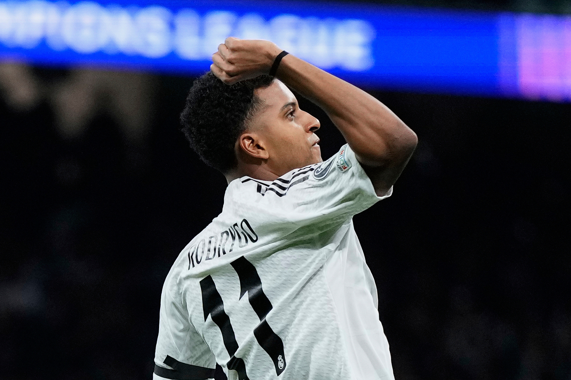 Rodrygo Goes receives support from his clubs and teammates at Real ...