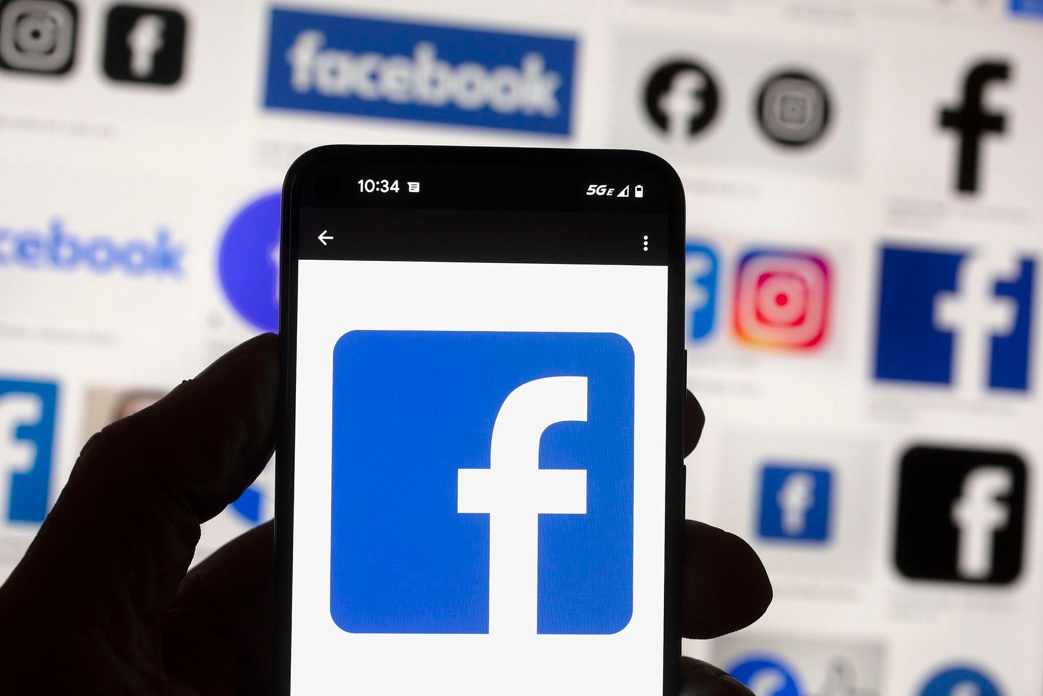 Thousands of users reported problems accessing Facebook after the platform suddenly stopped working on March 3, 2026