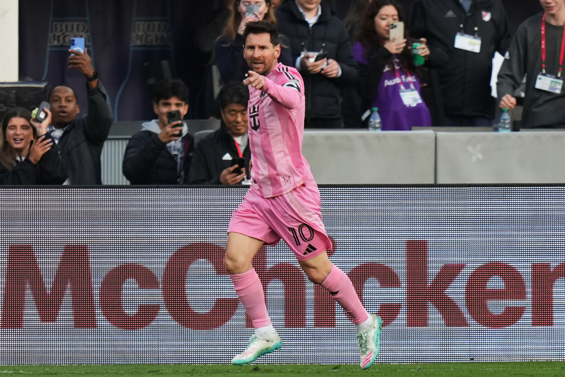 How many goals away is Lionel Messi from becoming the all-time top free-kick scorer?