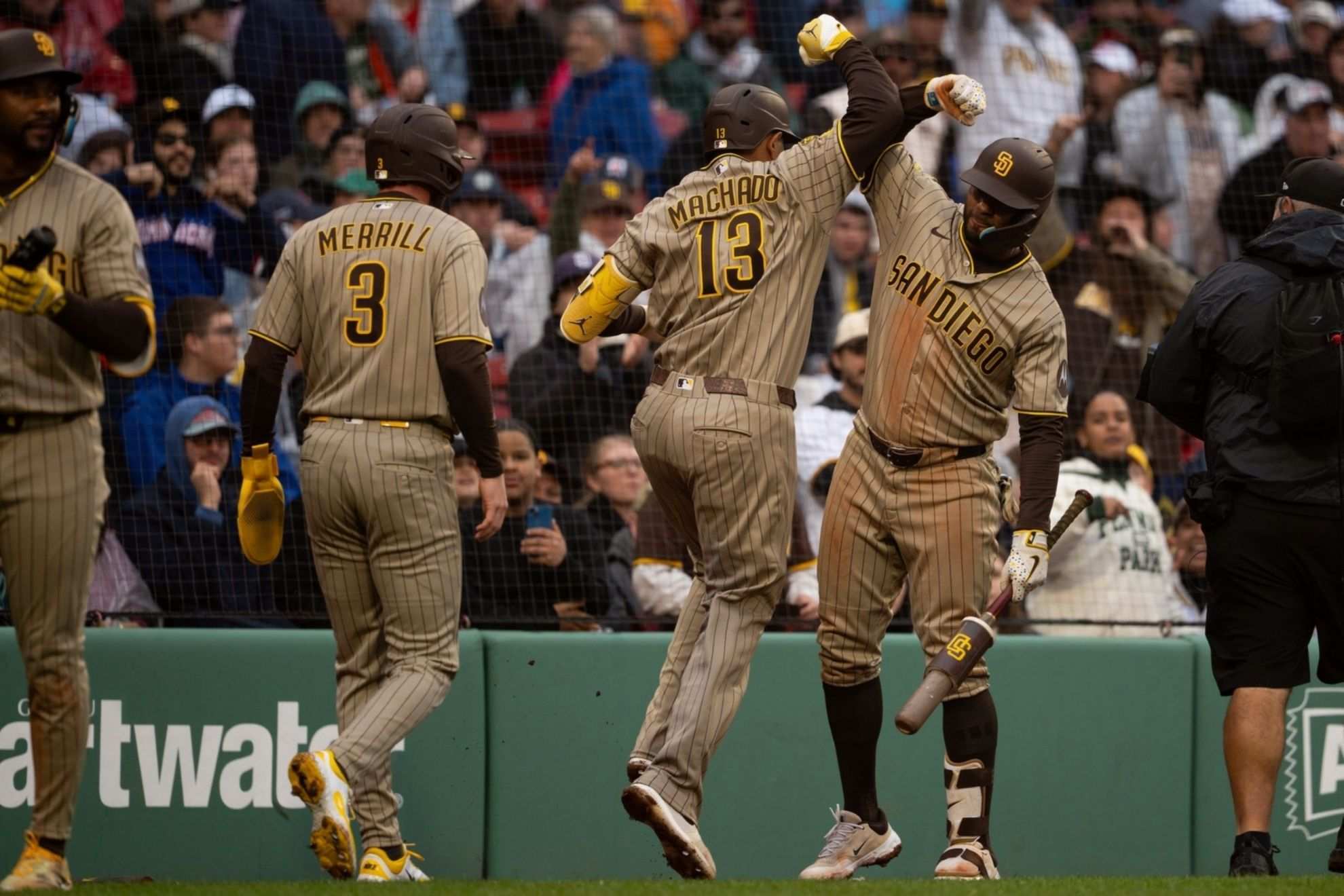Why are the Padres so confident that they can bounce back from a disappointing 2025 season?