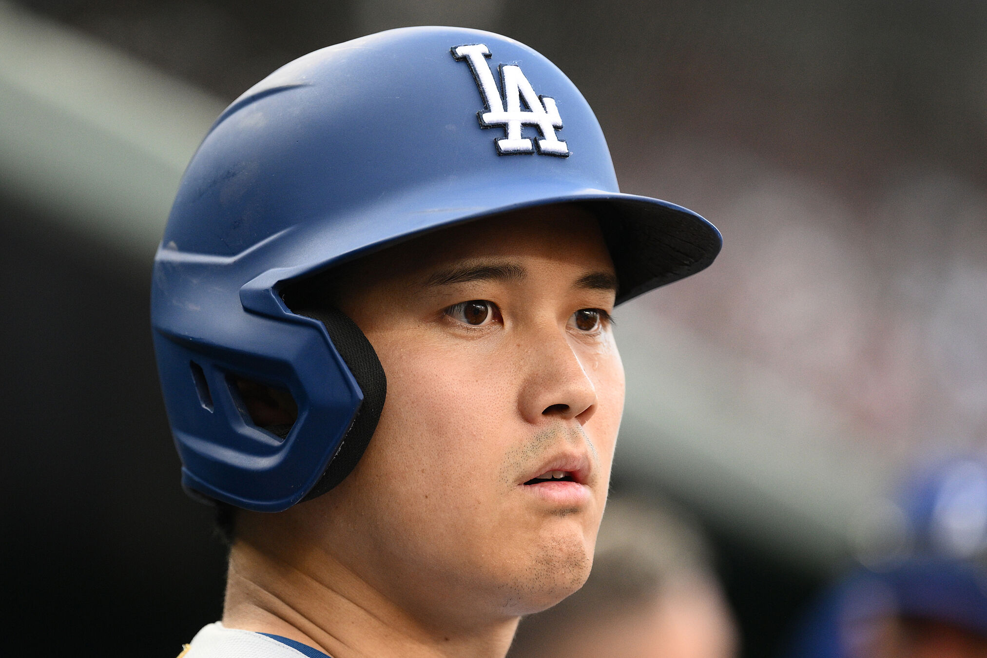 Shohei Ohtani's heartfelt gesture after Miguel Rojas' father's death moves Dodgers fans