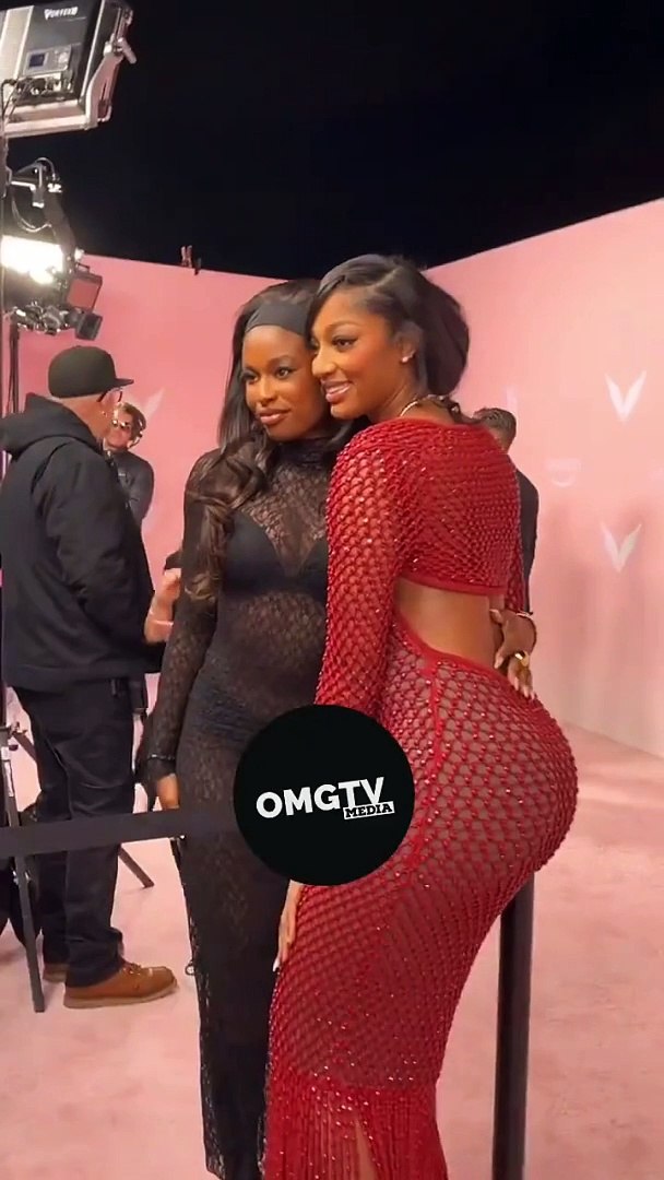 Angel Reese & Coco Jones met each other at the VS Fashion Show