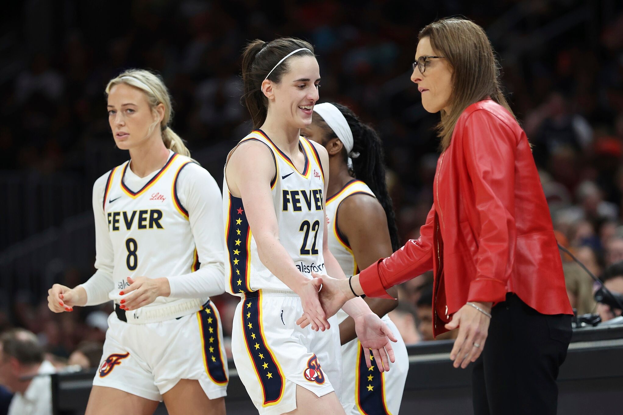 Caitlin Clark set to lead the Indiana Fever into the WNBA season as coach Stephanie  White outlines strategy | MARCA