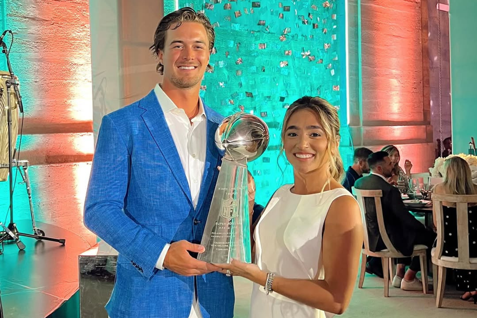 Kenny Pickett distances himself from controversy at the Browns and enjoys time with his wife Amy