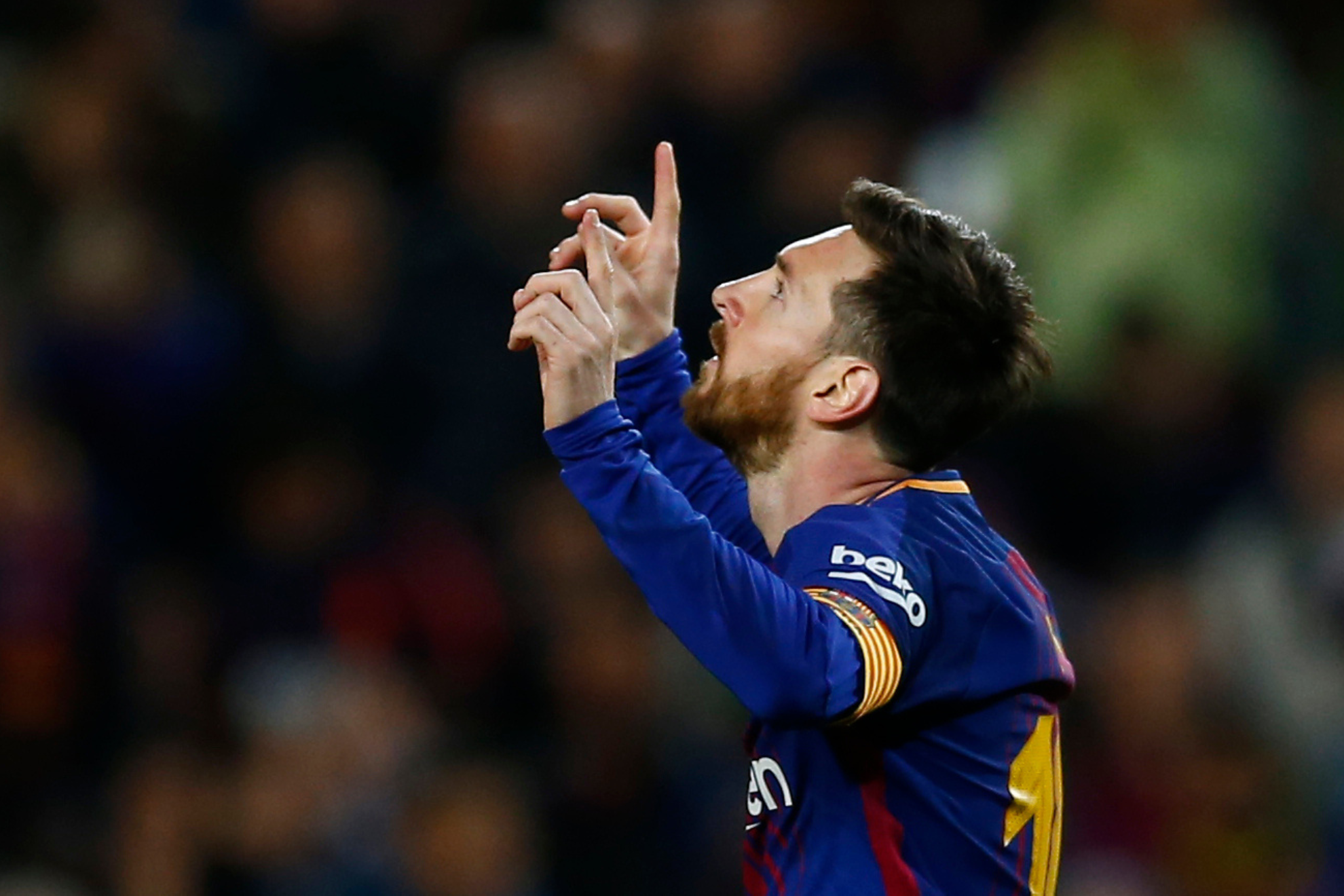 Former teammate and rival weighs in on whether Leo Messi should return to Barcelona: "why not?"