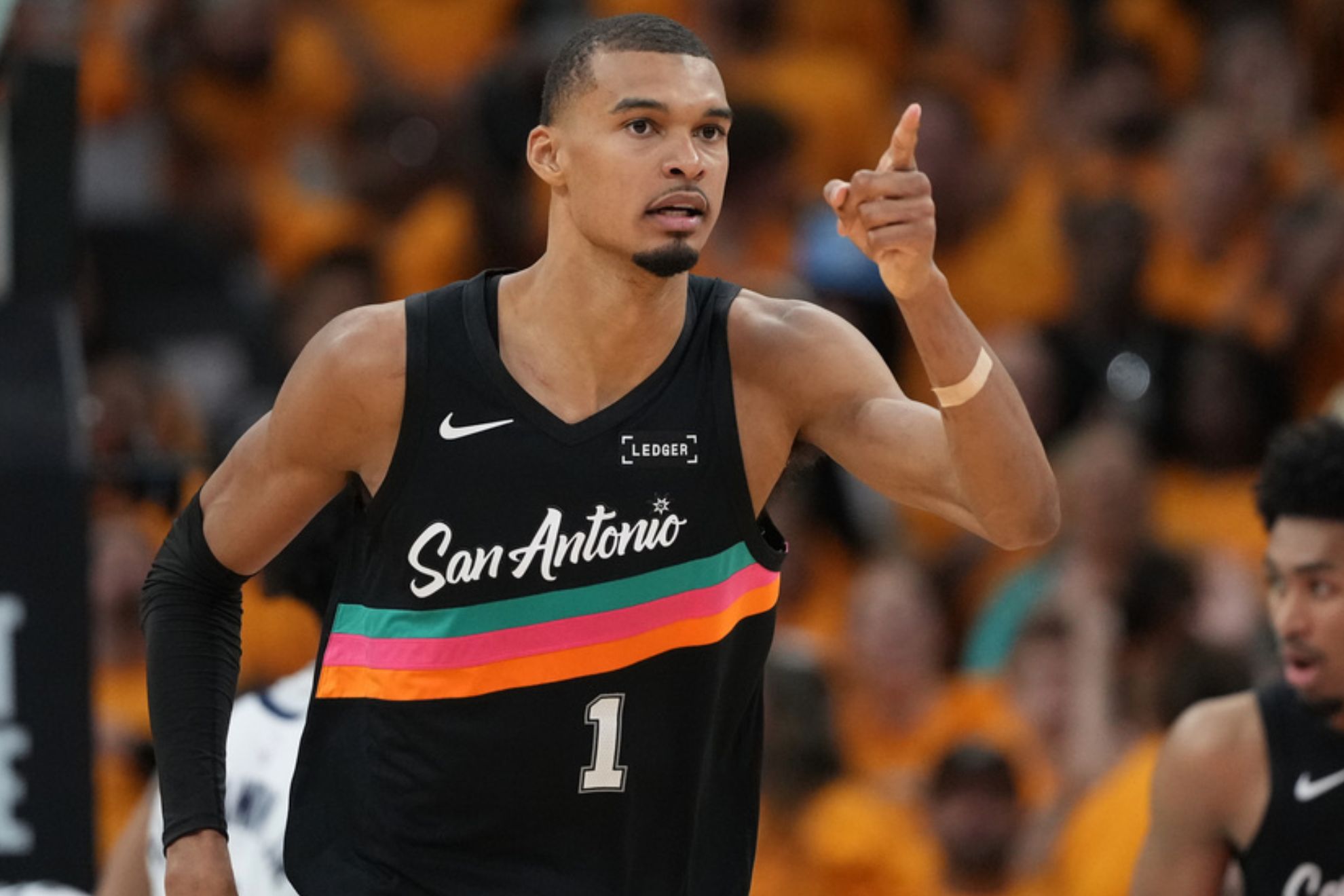 Wembanyama's 12-Block Masterclass Not Enough as Spurs Fall 104-102 in Game 1 — image 2