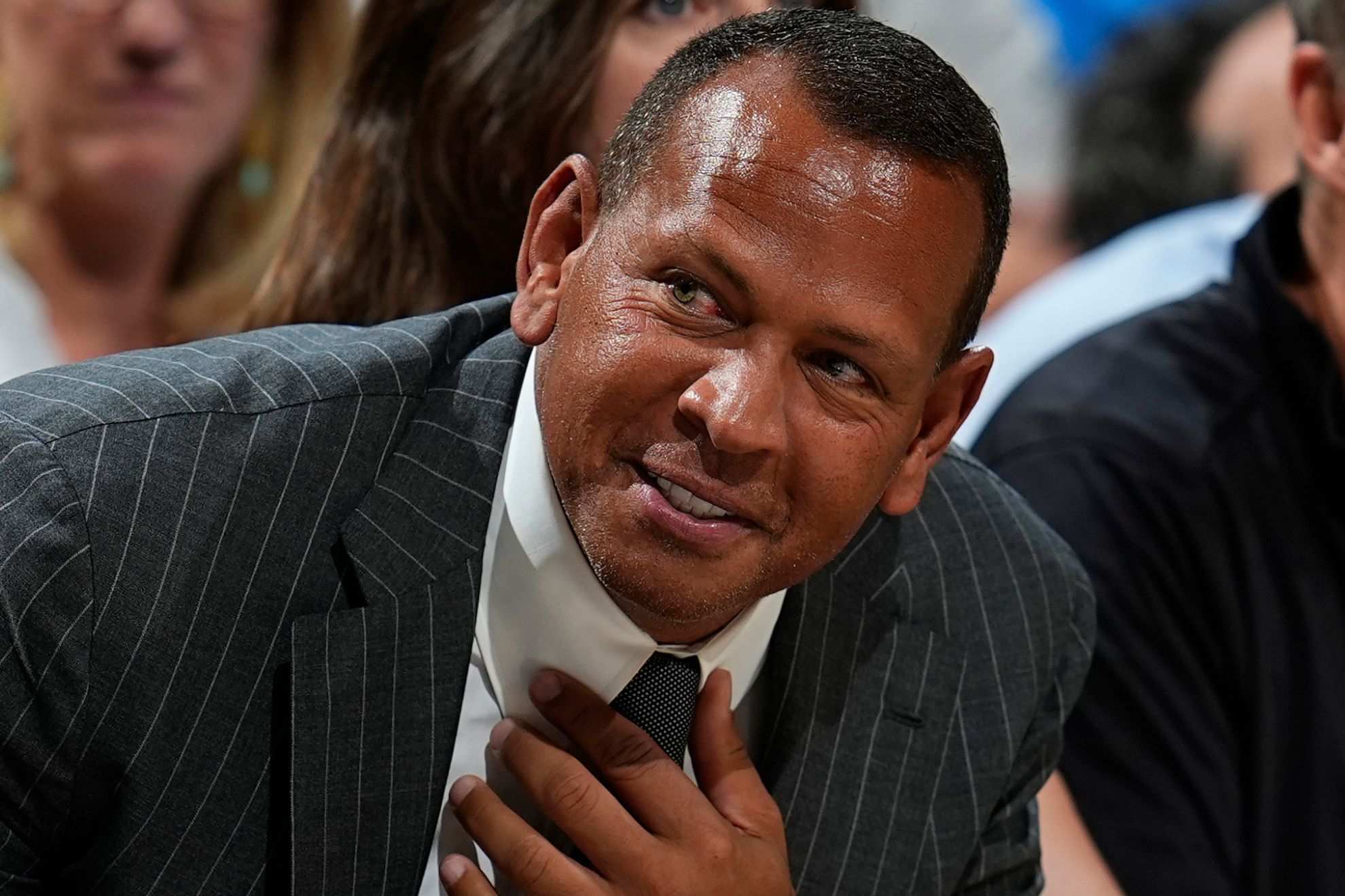 Alex Rodriguez pisses Barry Bonds off after catching an Uber together ...