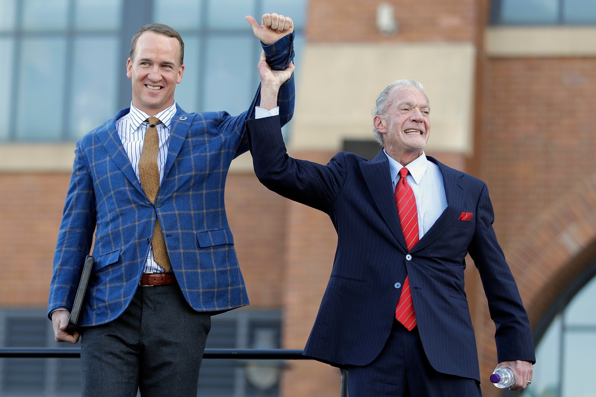 Peyton Manning and Colts owner Jim Irsay LaPresse
