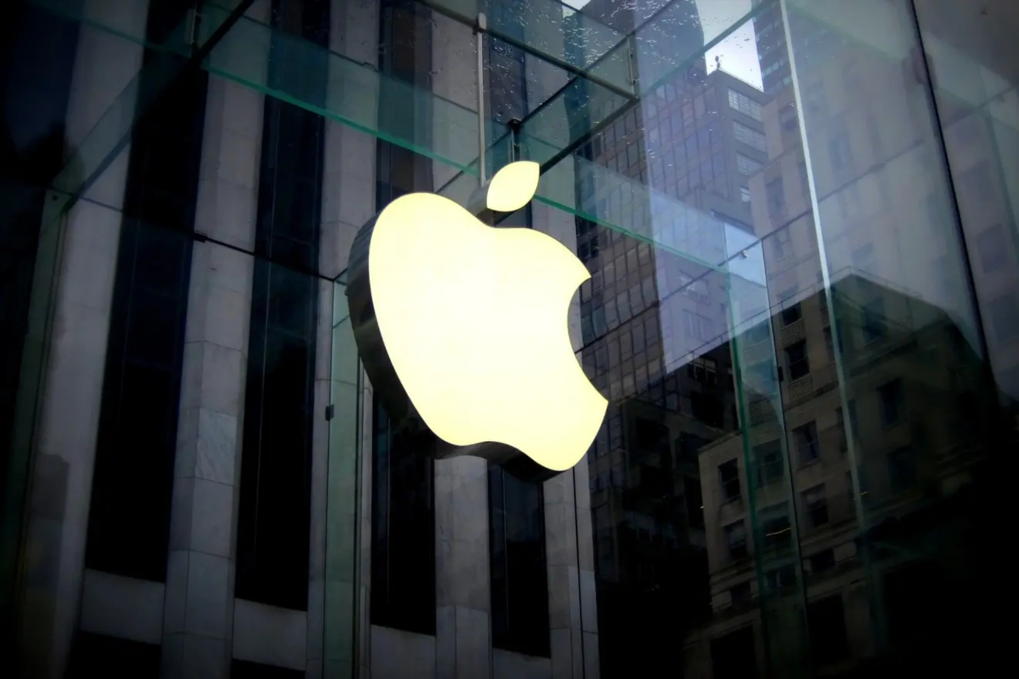 Apple settlement could put up to $95 back in iPhone users’ pockets