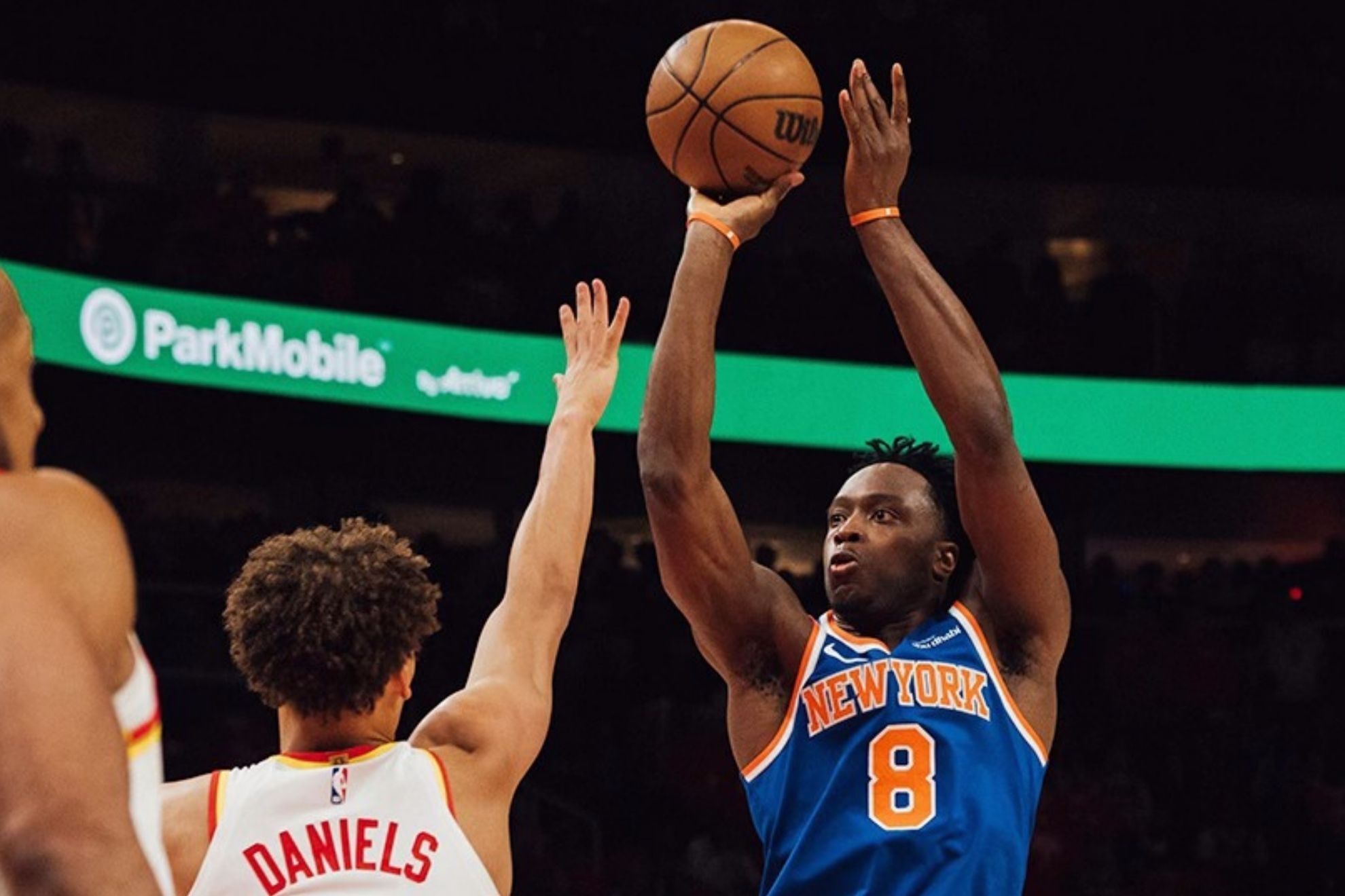Mitchell Robinson gives Knicks fans a brief moment of humor amidst concerns for OG Anunoby