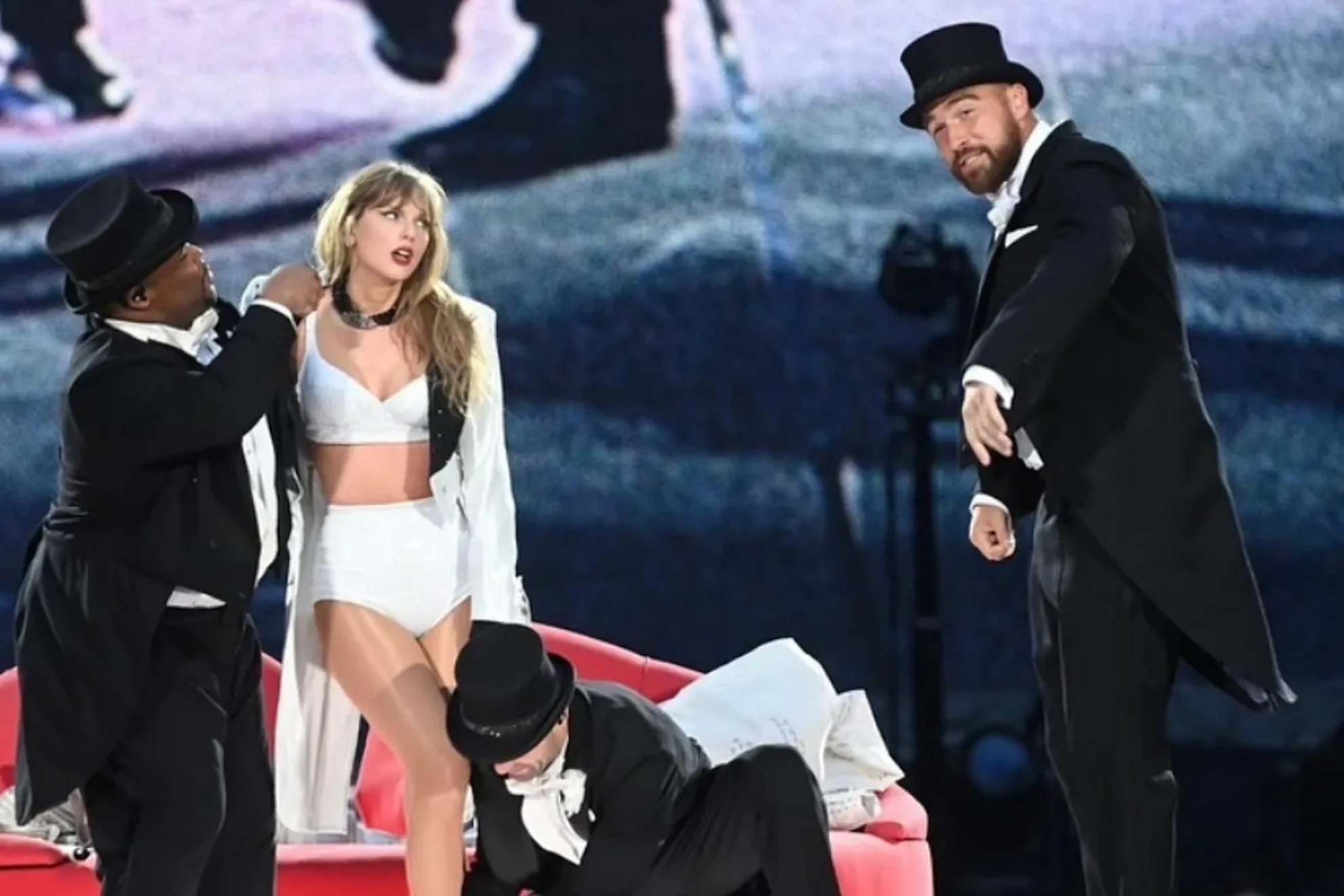 Taylor Swift and Kelce on stage