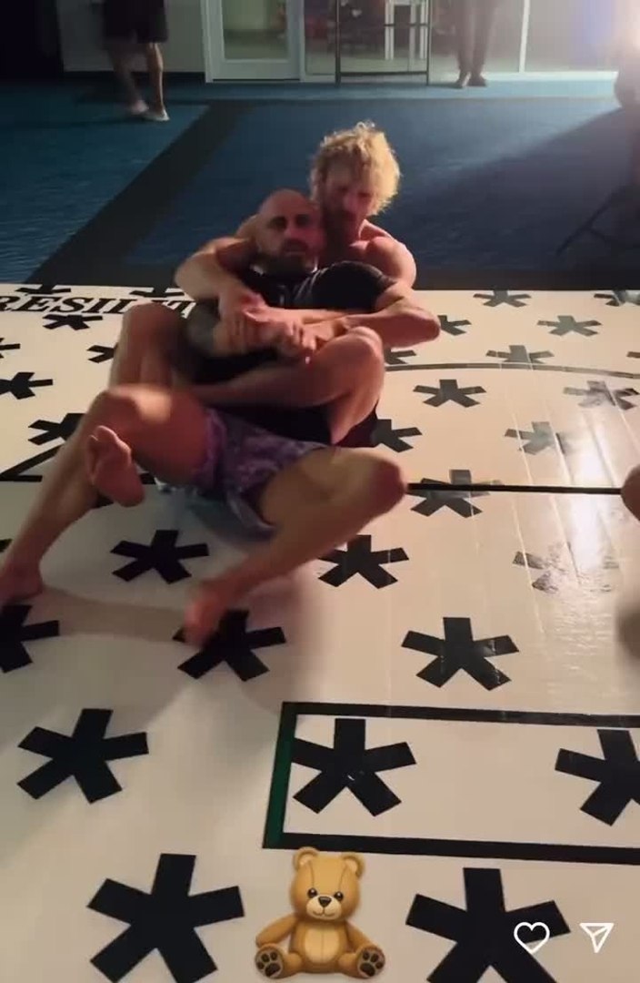 Logan Paul training with Izzy and Volk