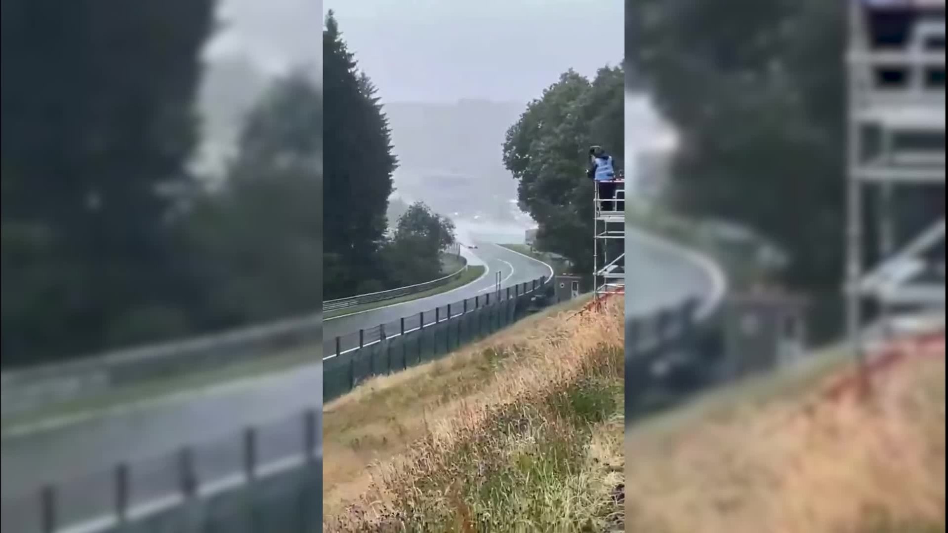 Young driver Dilano van 't Hoff dies in heavy FRECA crash at Spa