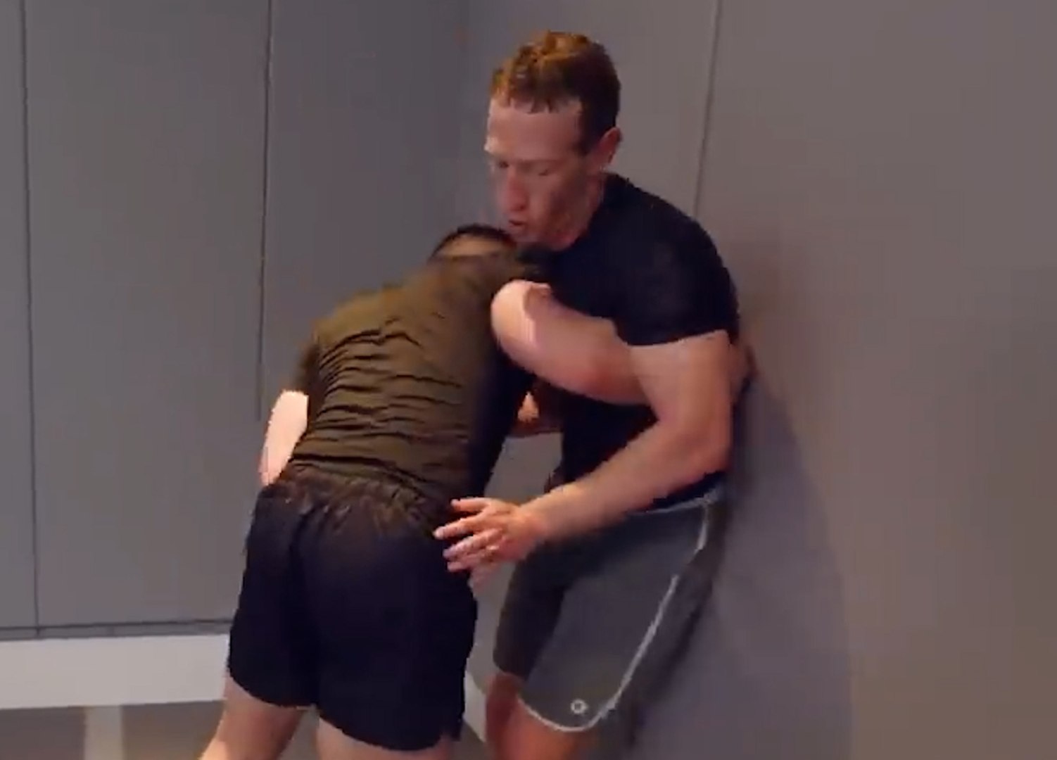 Mark Zuckerberg gets crushed during UFC training