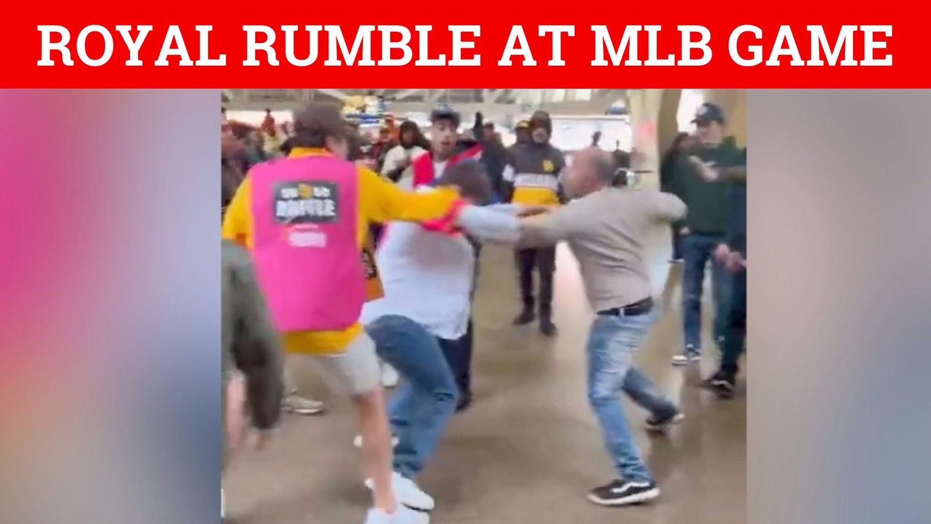 Fight at Padres vs Giants MLB game turns into Royal Rumble in concourse