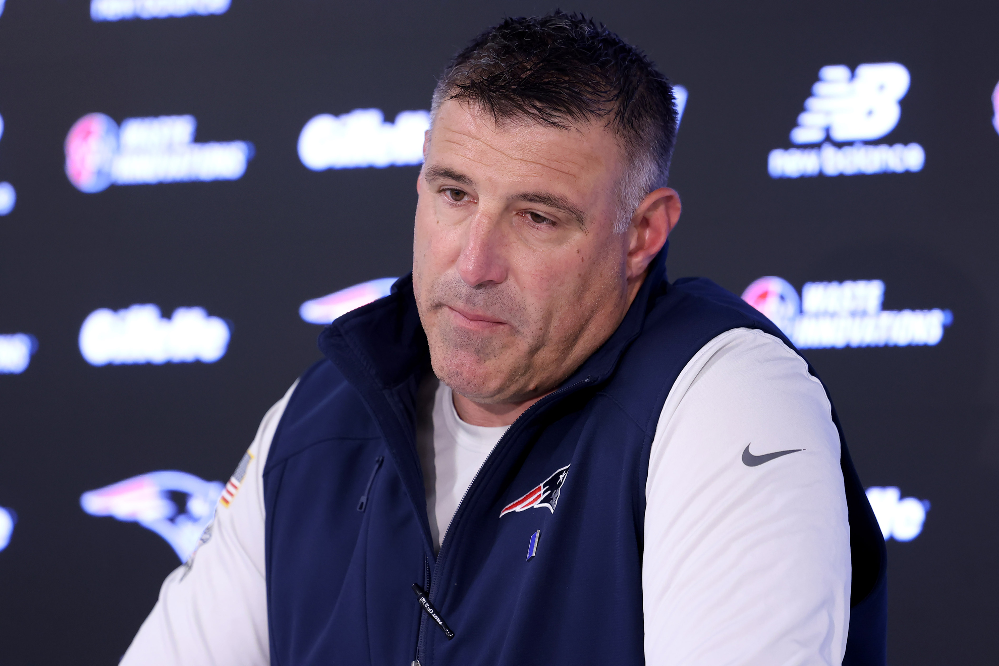 New England Patriots head coach Mike Vrabel