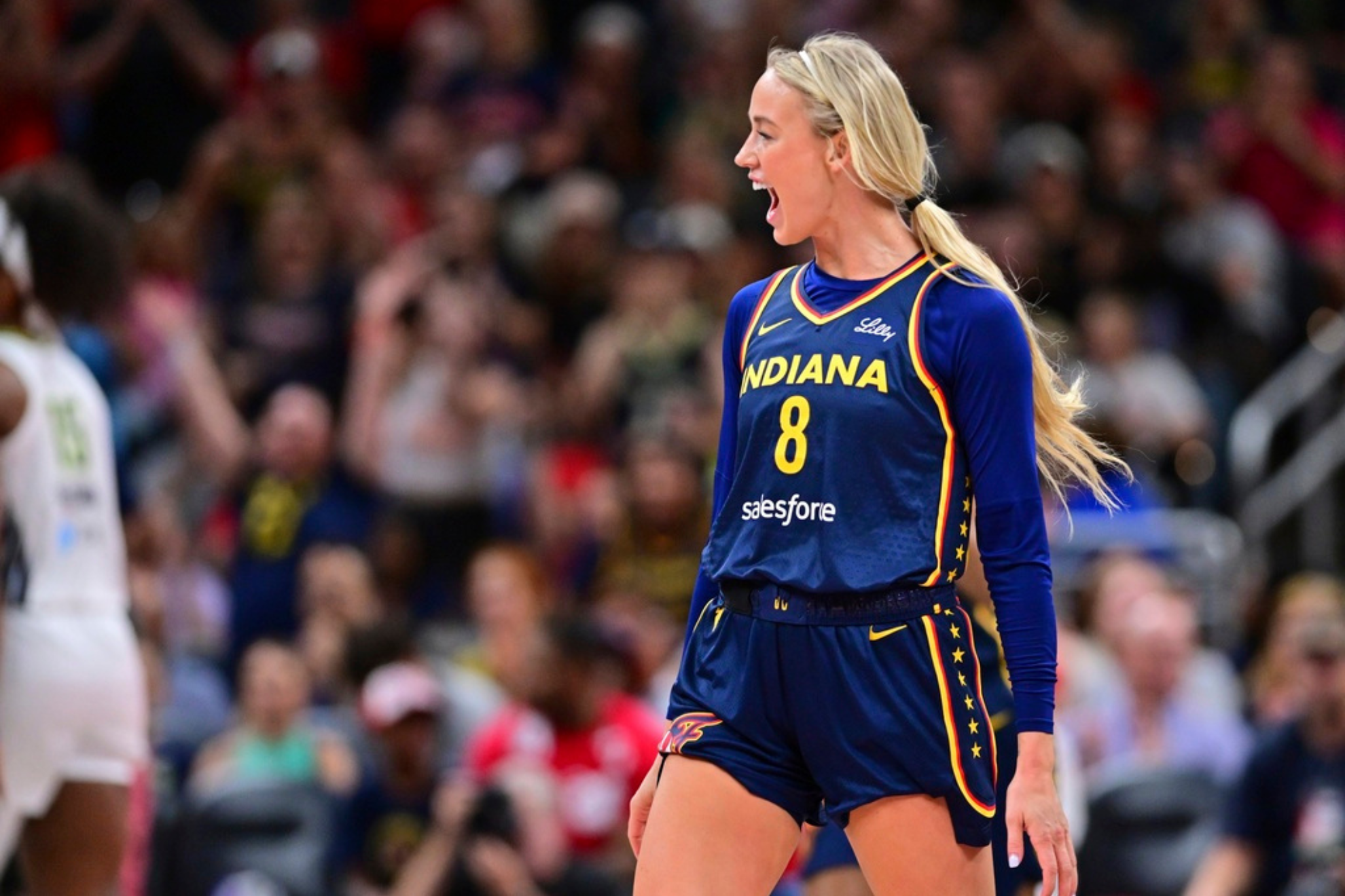 Sophie Cunningham shares a new off-court achievement with her fans