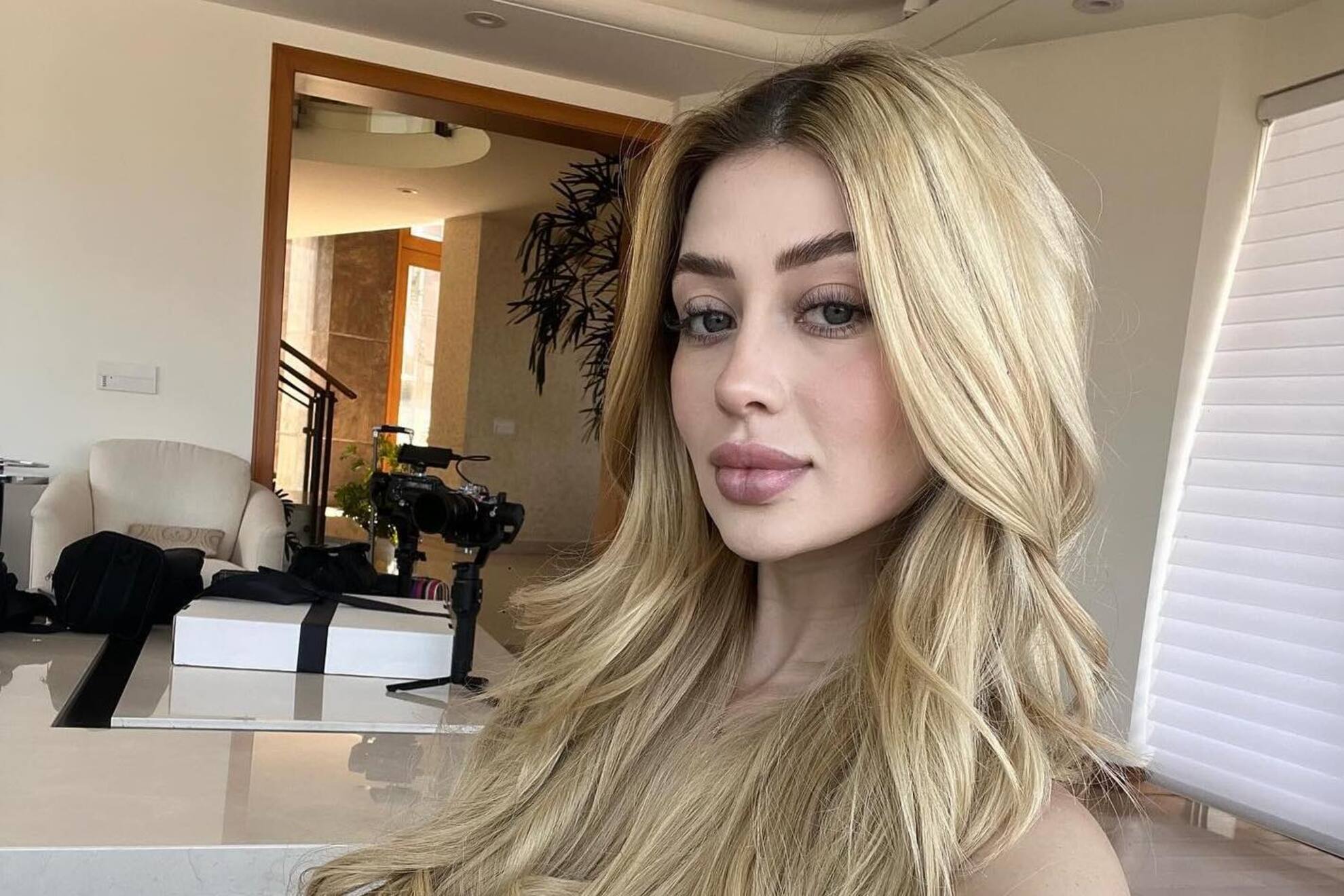 Cartel drug lord 'hired hitman to execute beauty influencer during TikTok livestream' — prosecutors tie killing to her breakup with his son
