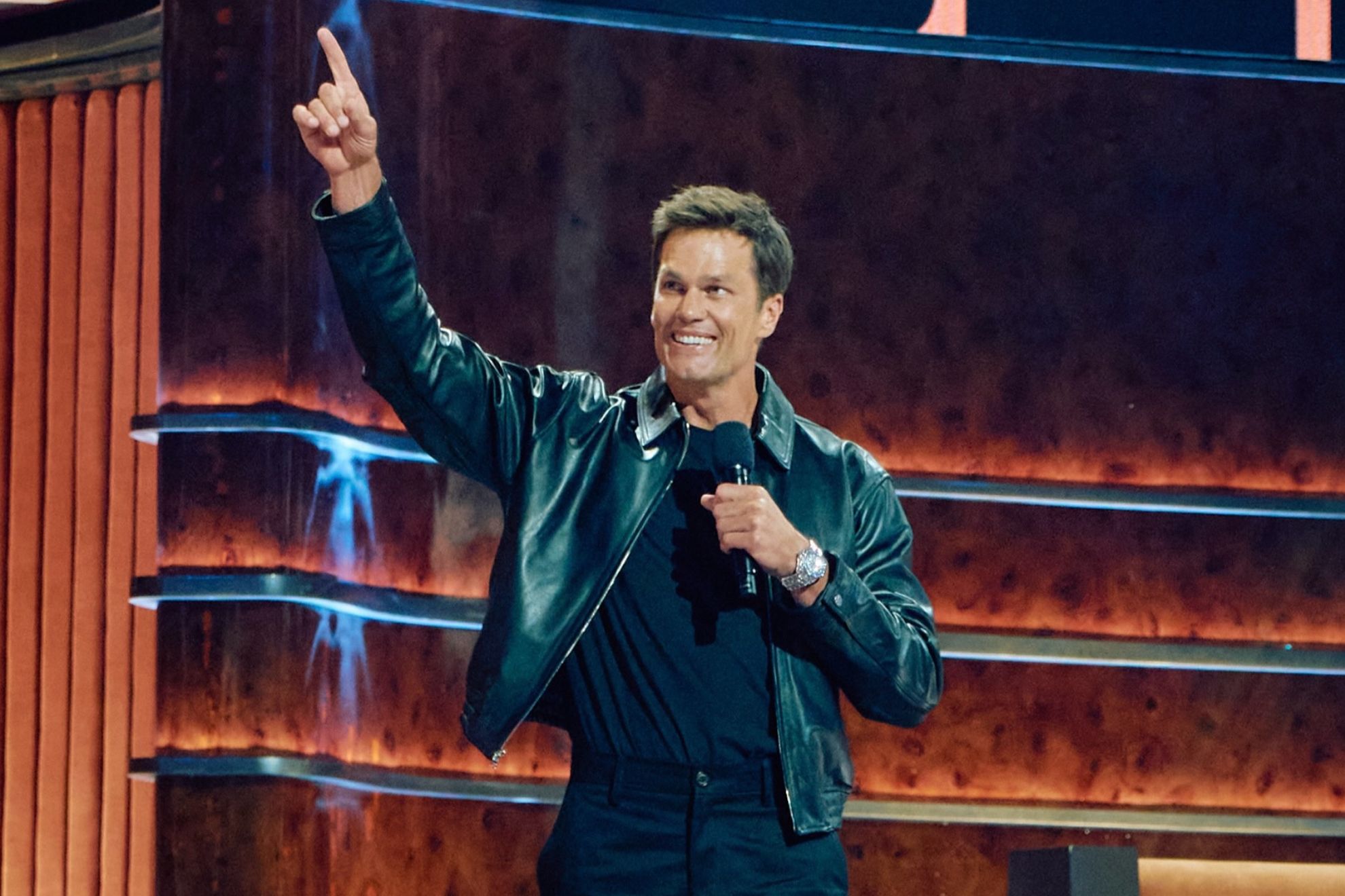 Tom Brady couldn't ignore the commitment behind Fernando Mendoza’s brother’s viral jacket