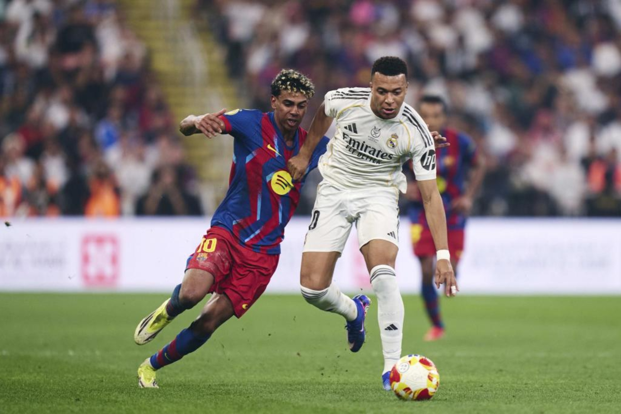 Lamine Yamal and Mbappe