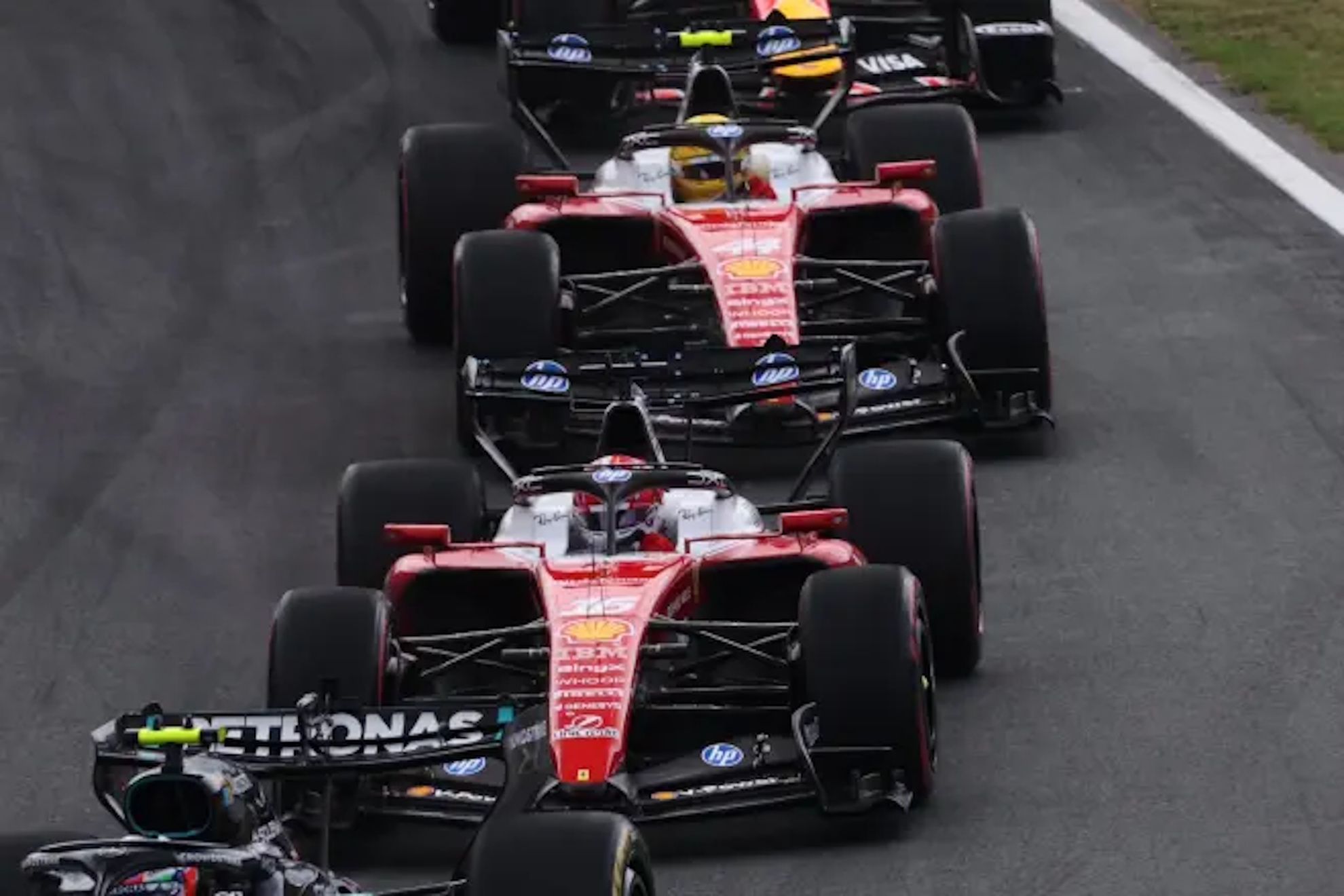 Hamilton declares war at Ferrari.