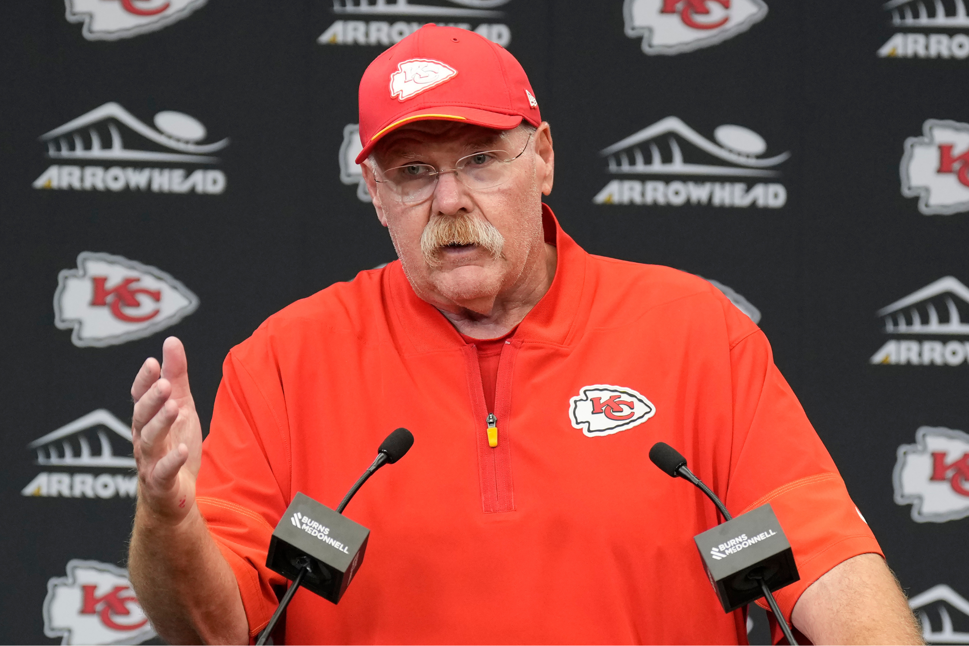 Andy Reid, head coach of the Kansas City Chiefs, speaks to the media. LAPRESSE