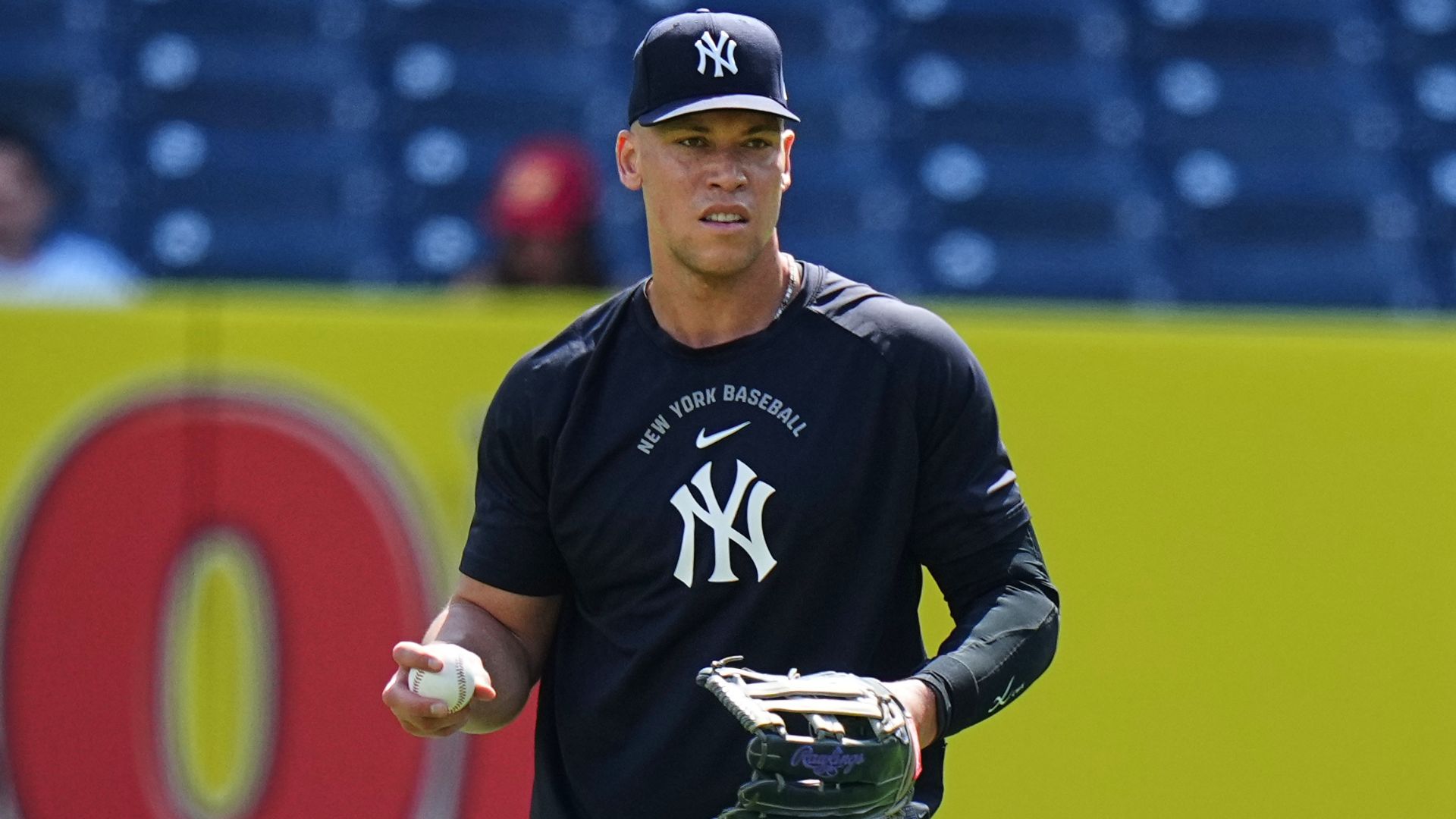 New York Yankees' Aaron Judge throws before a baseball game against the Toronto Blue Jays Sunday, Aug. 23, 2026, in New York. (AP Photo/Frank Franklin II) Frank Franklin II